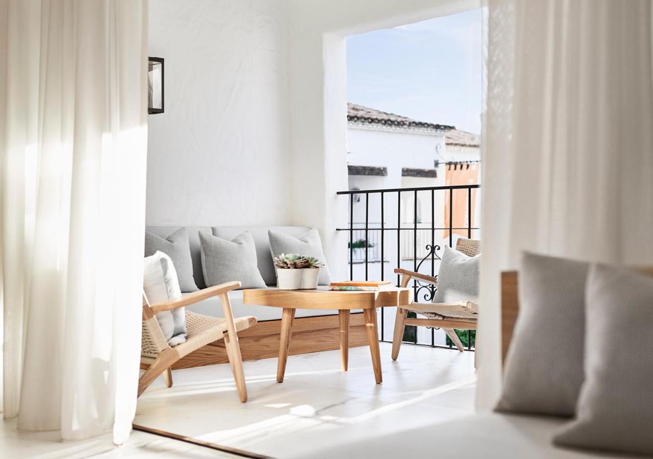 Studio with Terrace