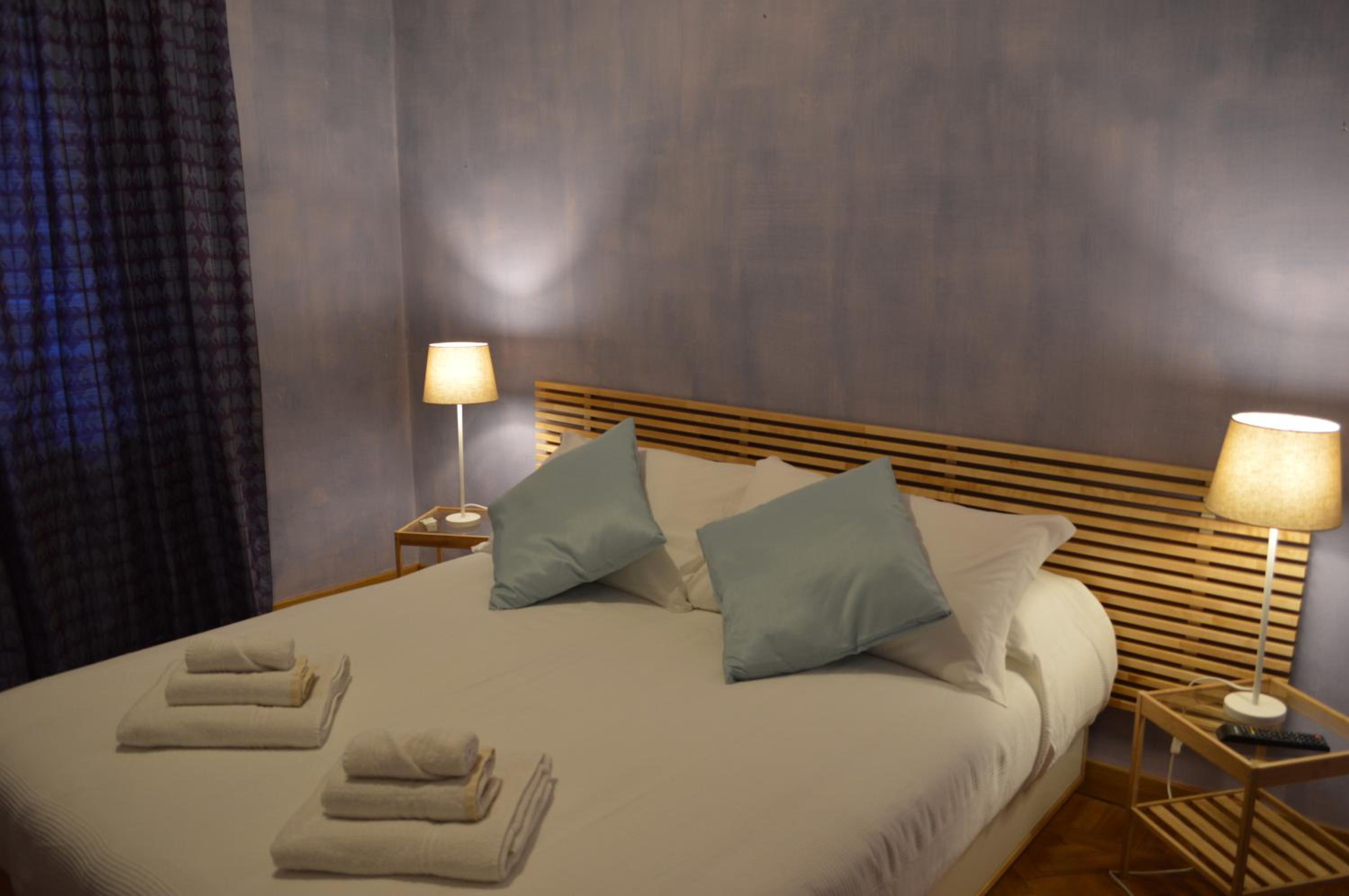 King Room with Spa Bath - Photo 13