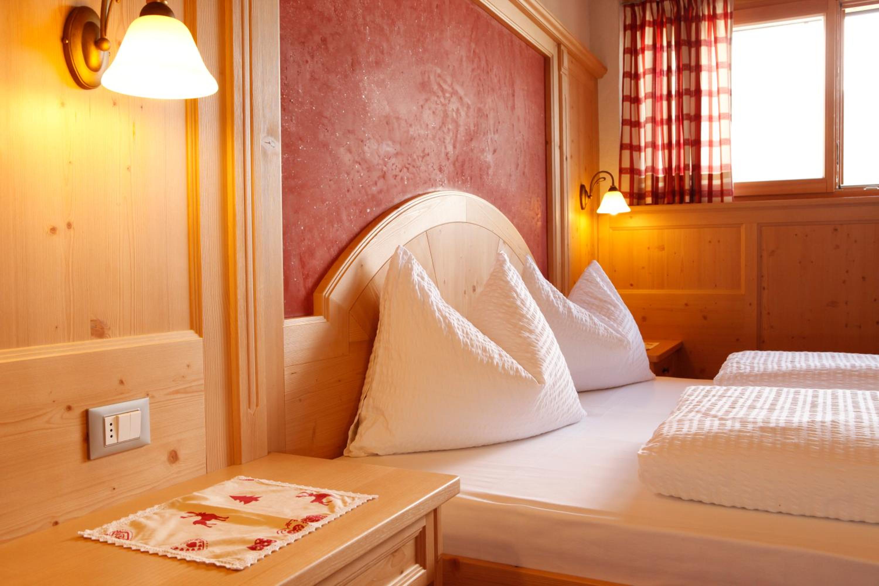 Double Room - Photo 2