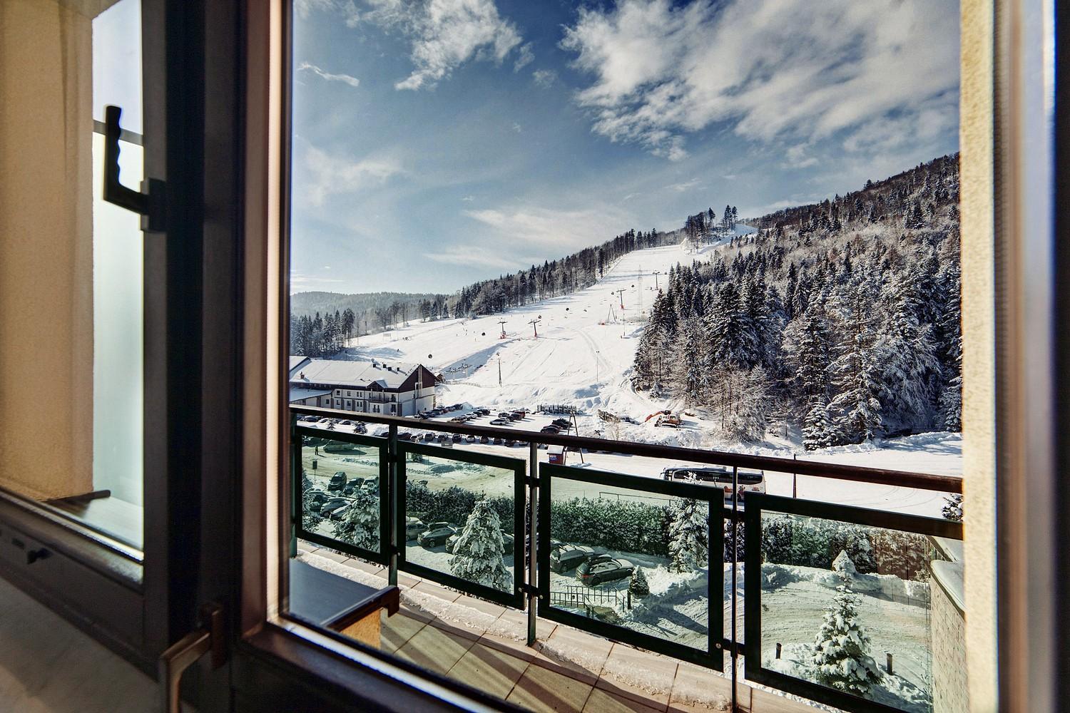 Deluxe Suite (2 Adults) - Photo 3