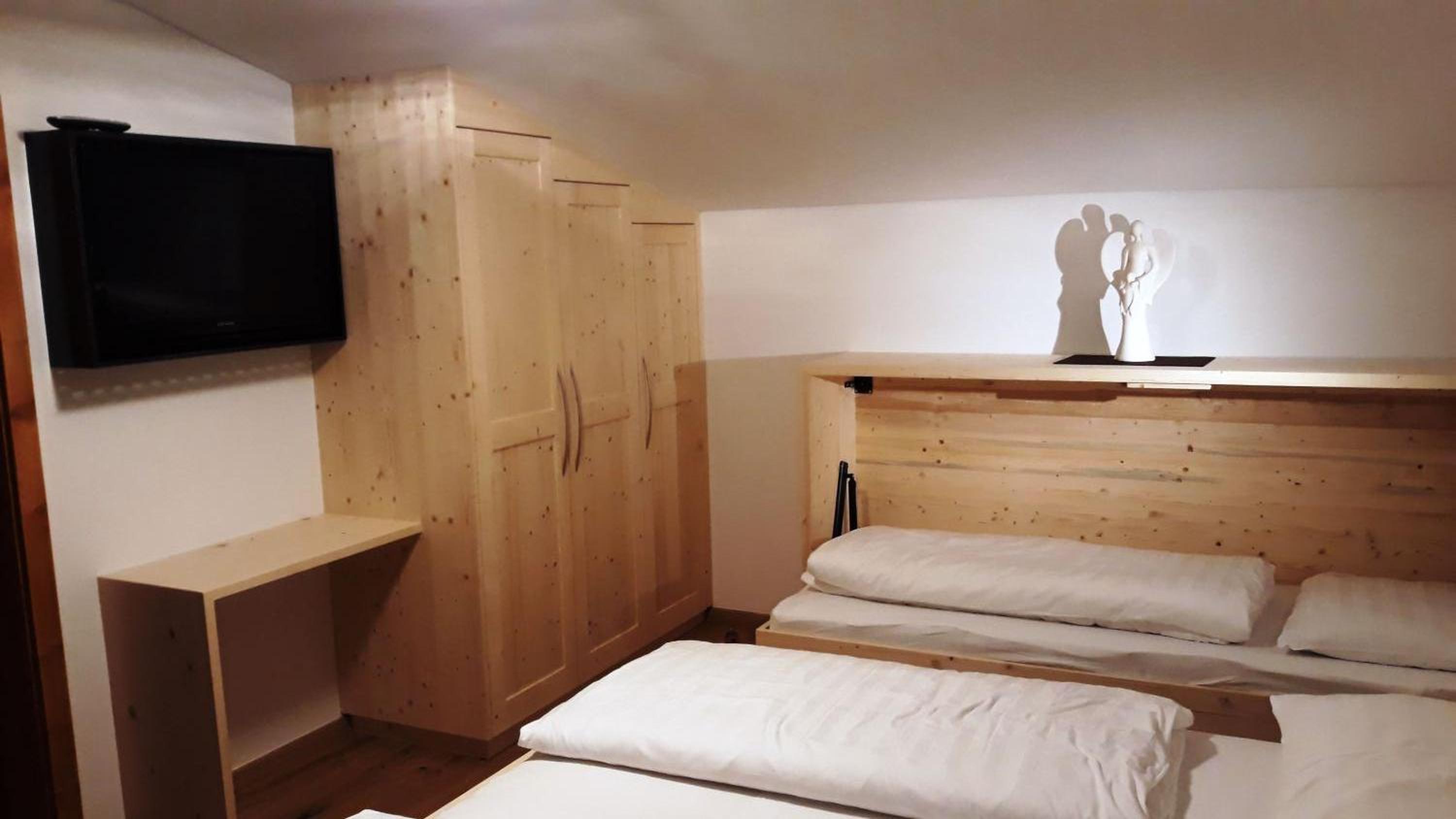 Budget Triple Room photo 1