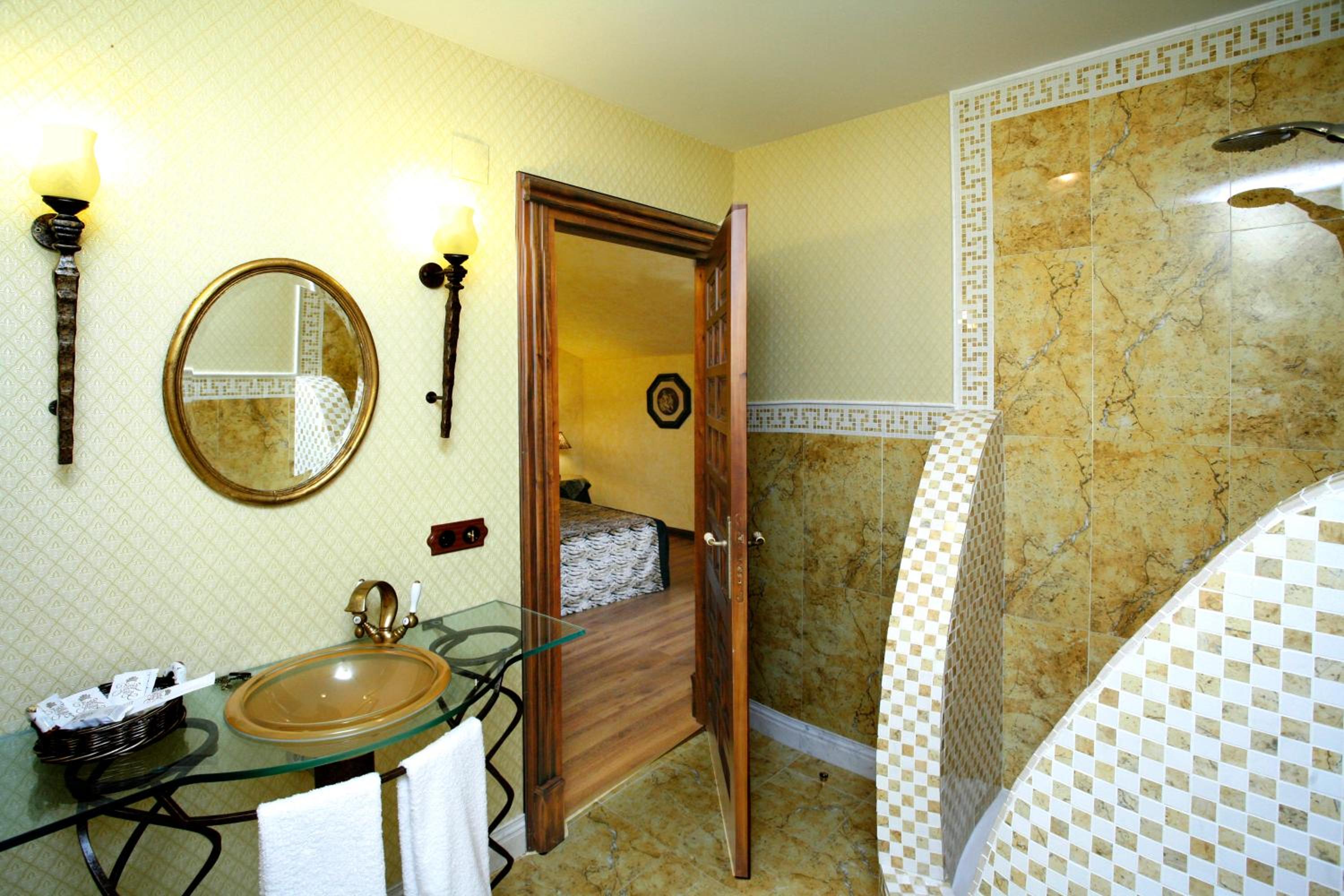 Standard Room - Photo 5