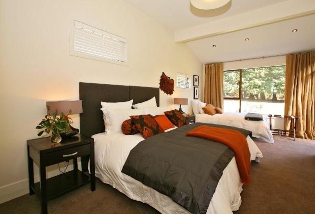 Twin or Double Room with Spa Bath photo 1