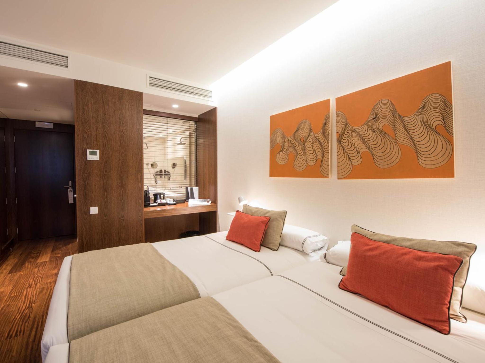 Superior Double Room - Photo 1