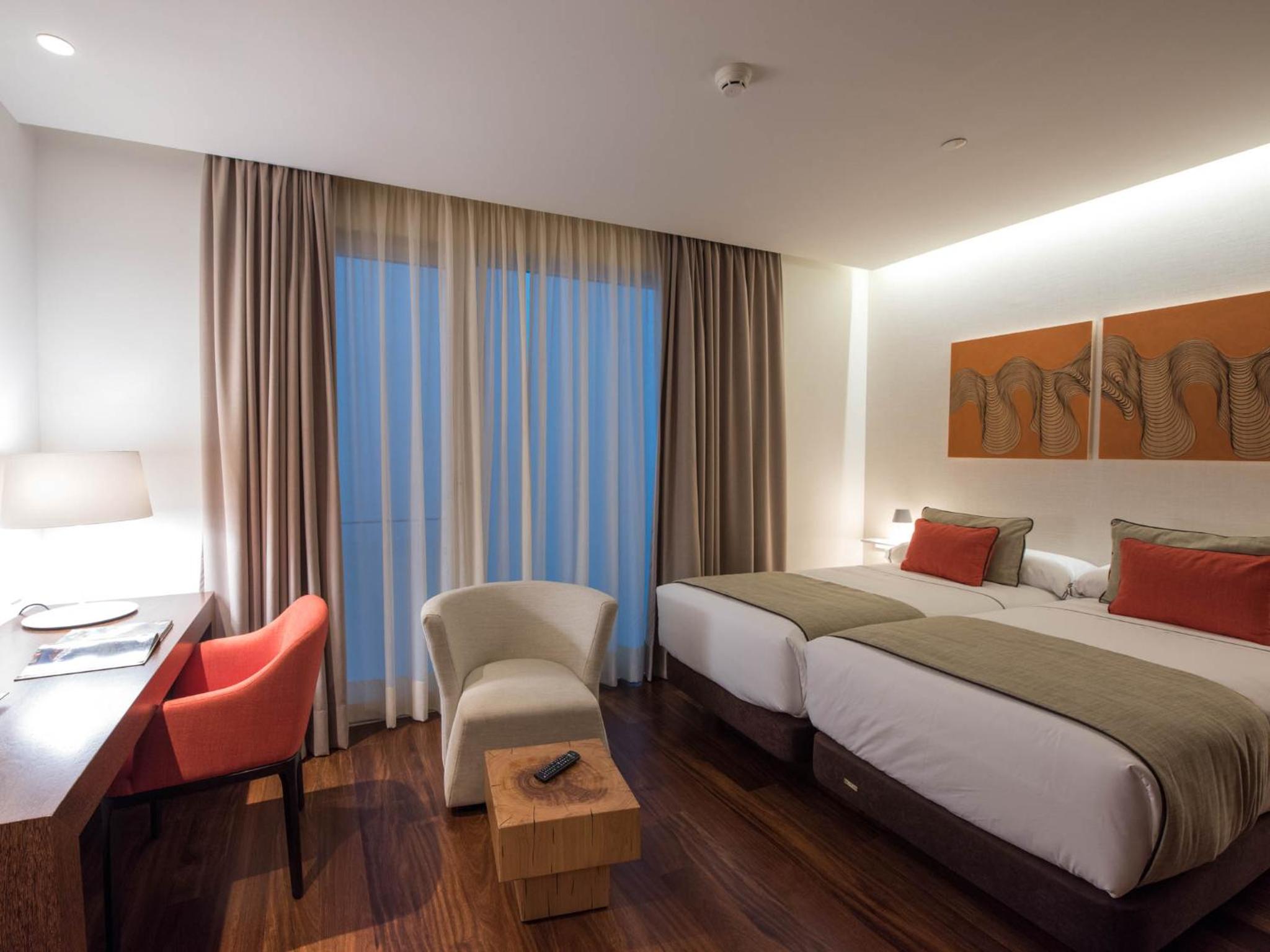 Carris Double or Twin Room - Photo 1