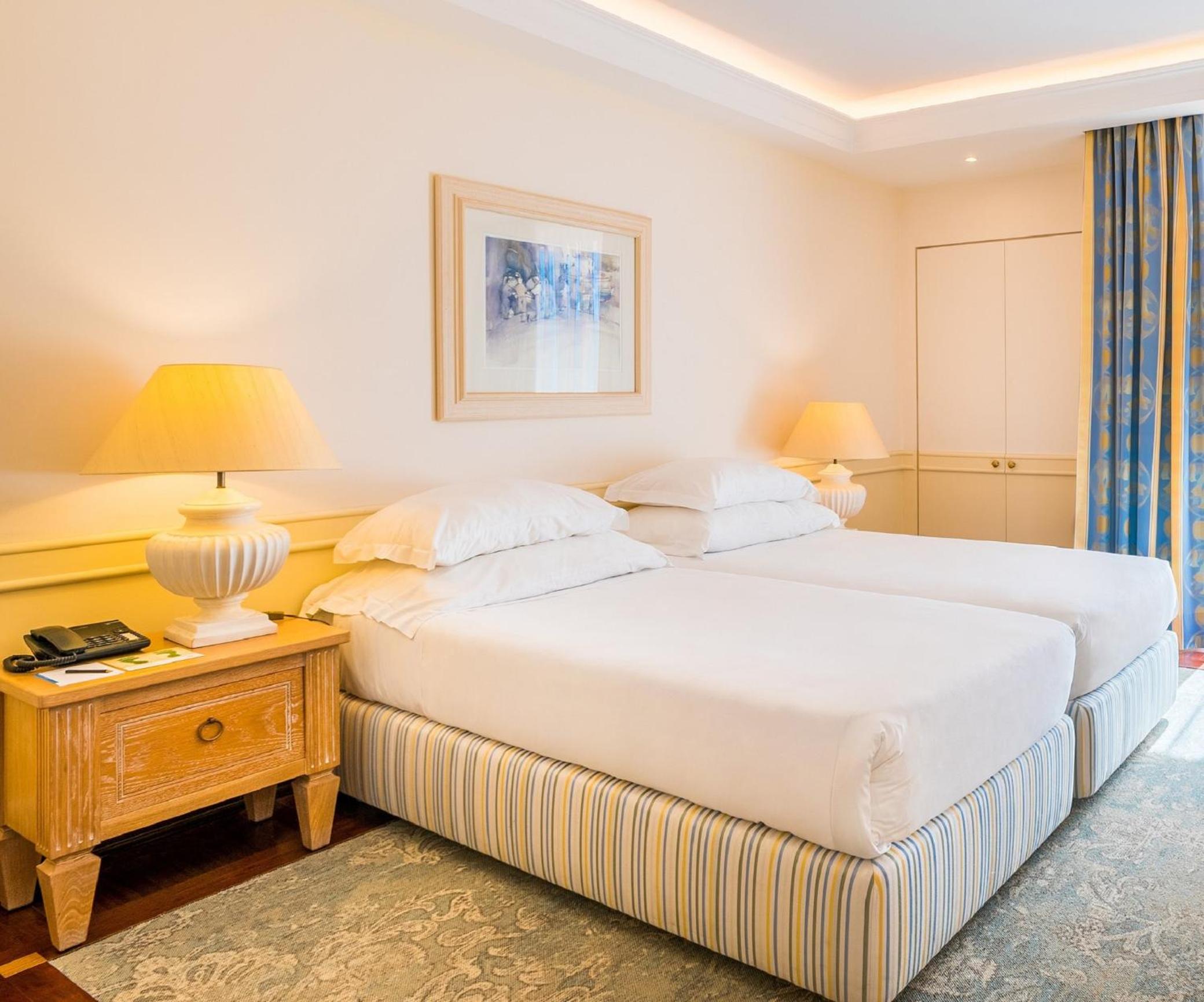 Classic Twin Room - Photo 3