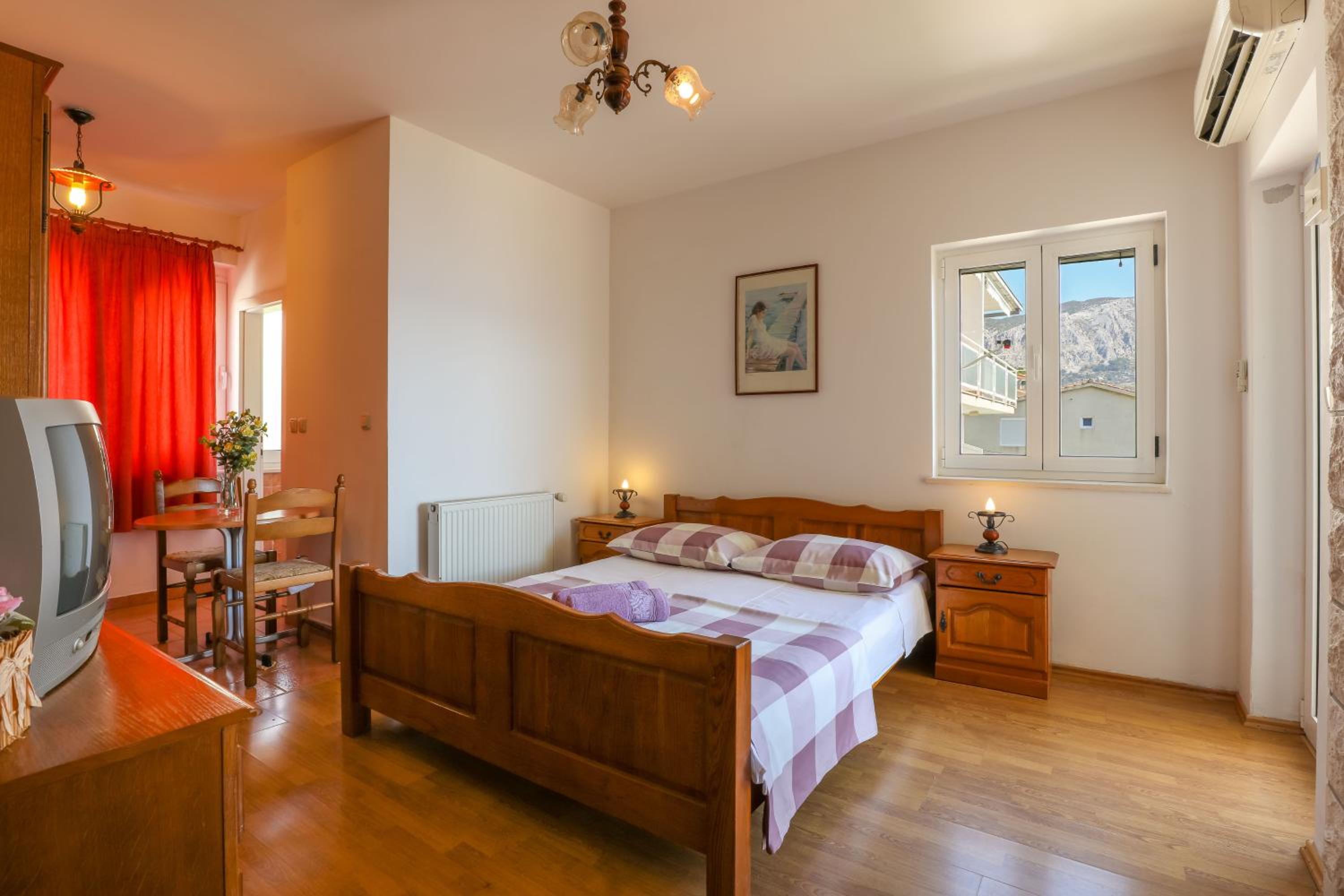 Studio Apartment with Balcony and Sea View photo 2