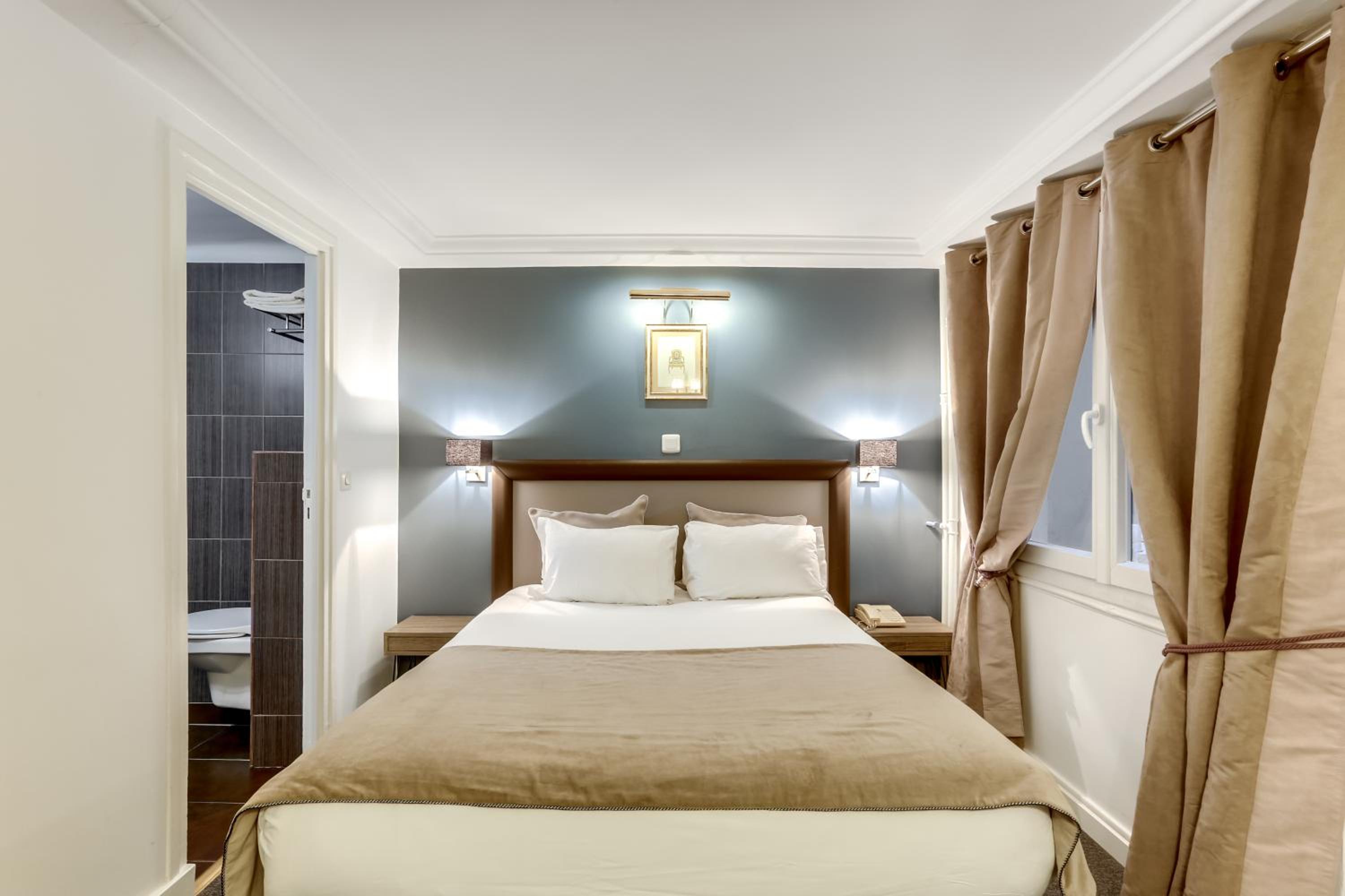 Double Room photo 2