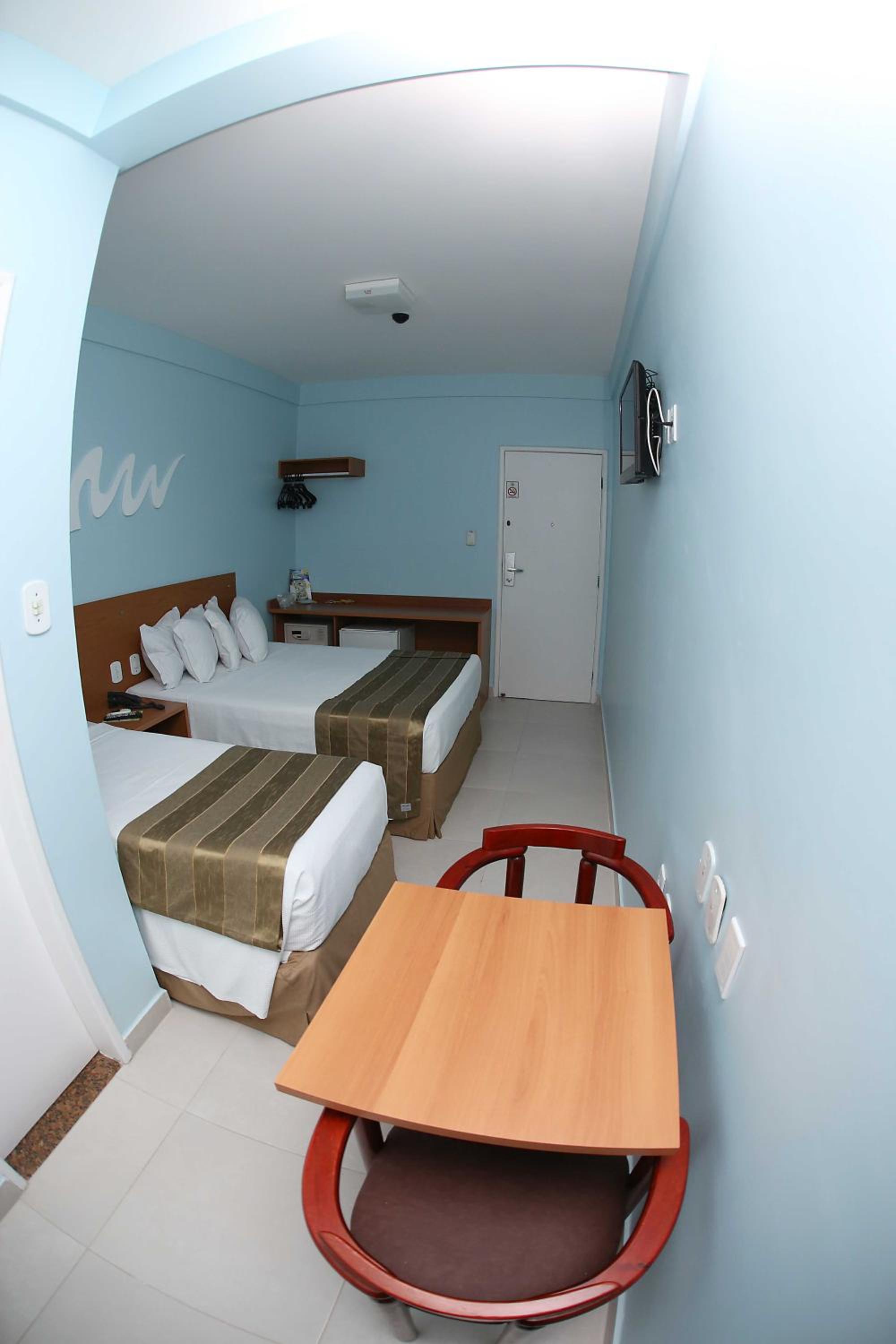 Triple Room with One Double Bed and One Single Bed photo 3