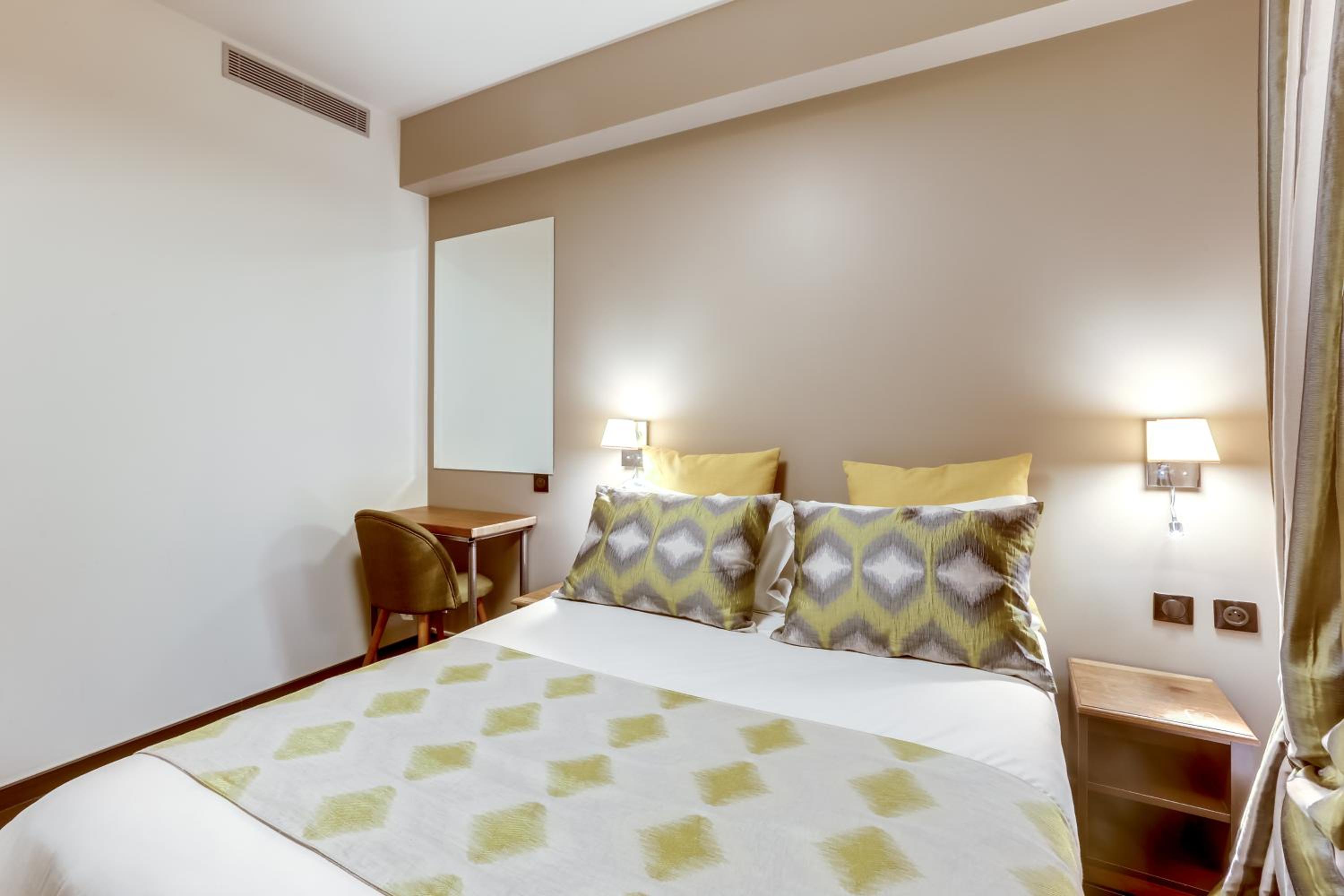 Double Room - Disability Access (Ground Floor) photo 2