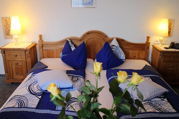 Double Room with Balcony photo 3