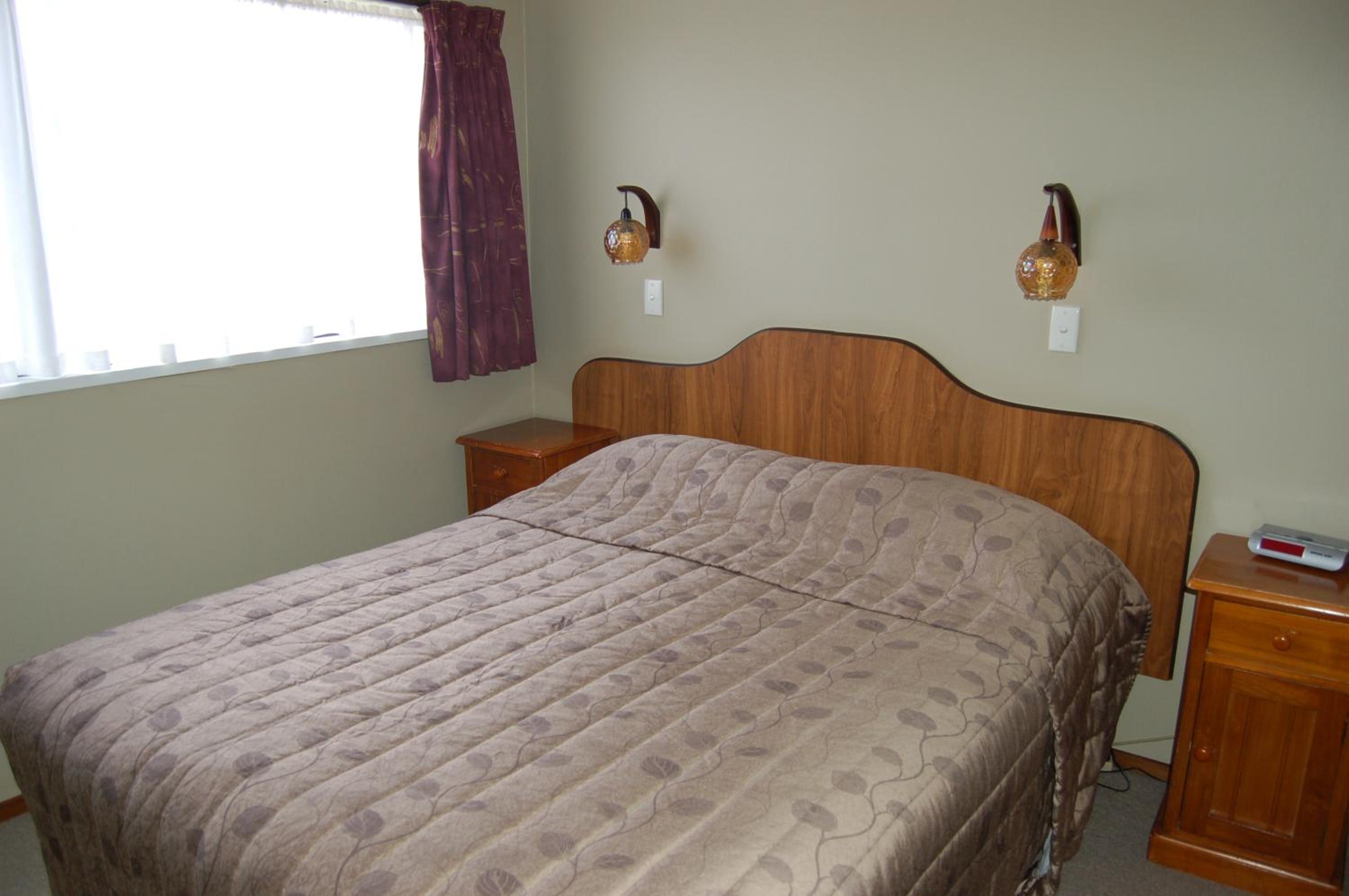 One-Bedroom Apartment - Photo 5