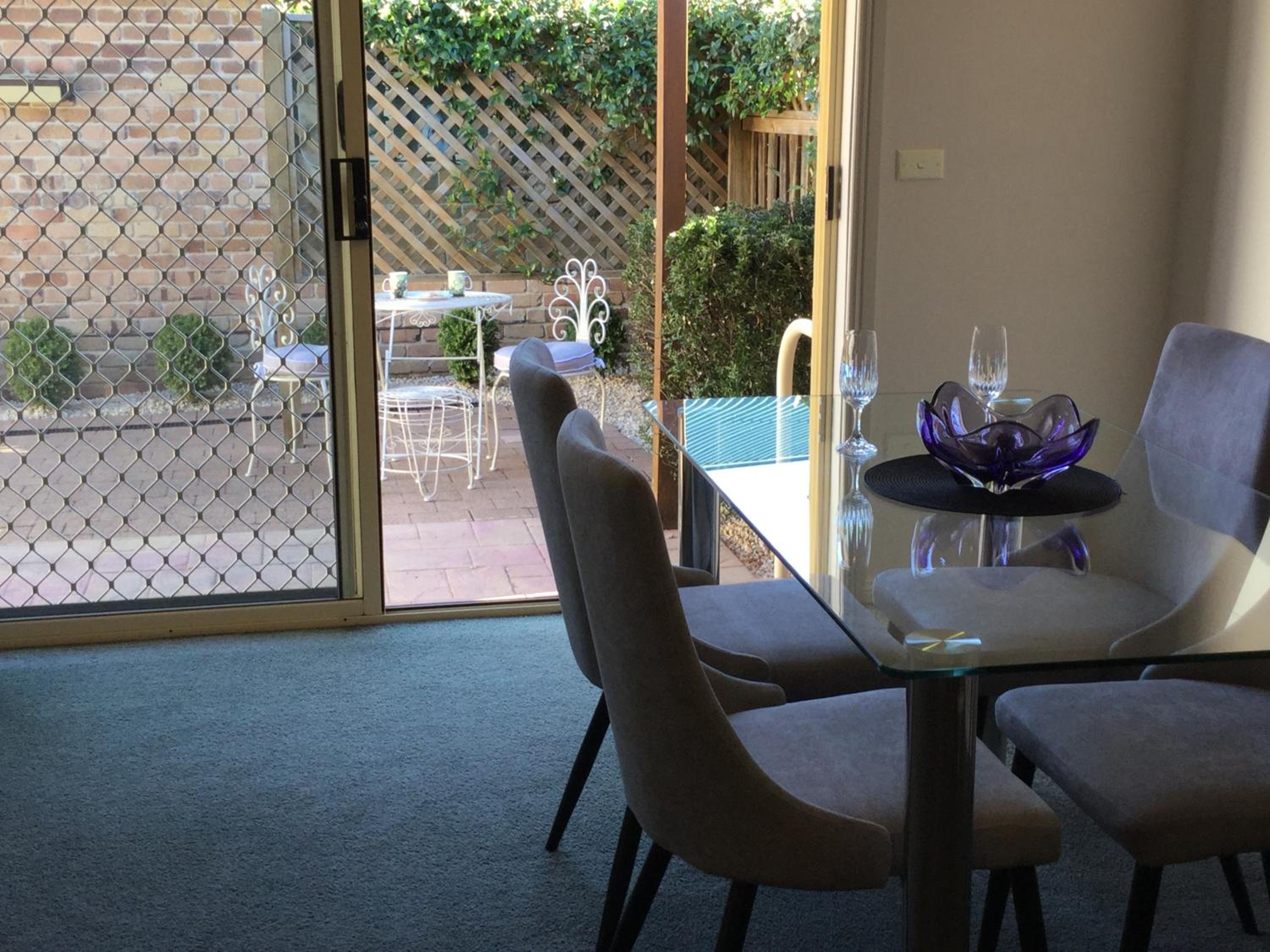 Apartment - Photo 4
