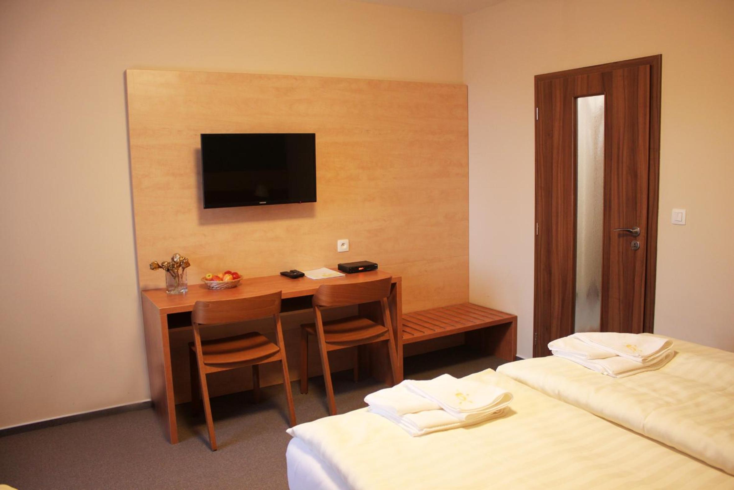 Triple Room photo 3