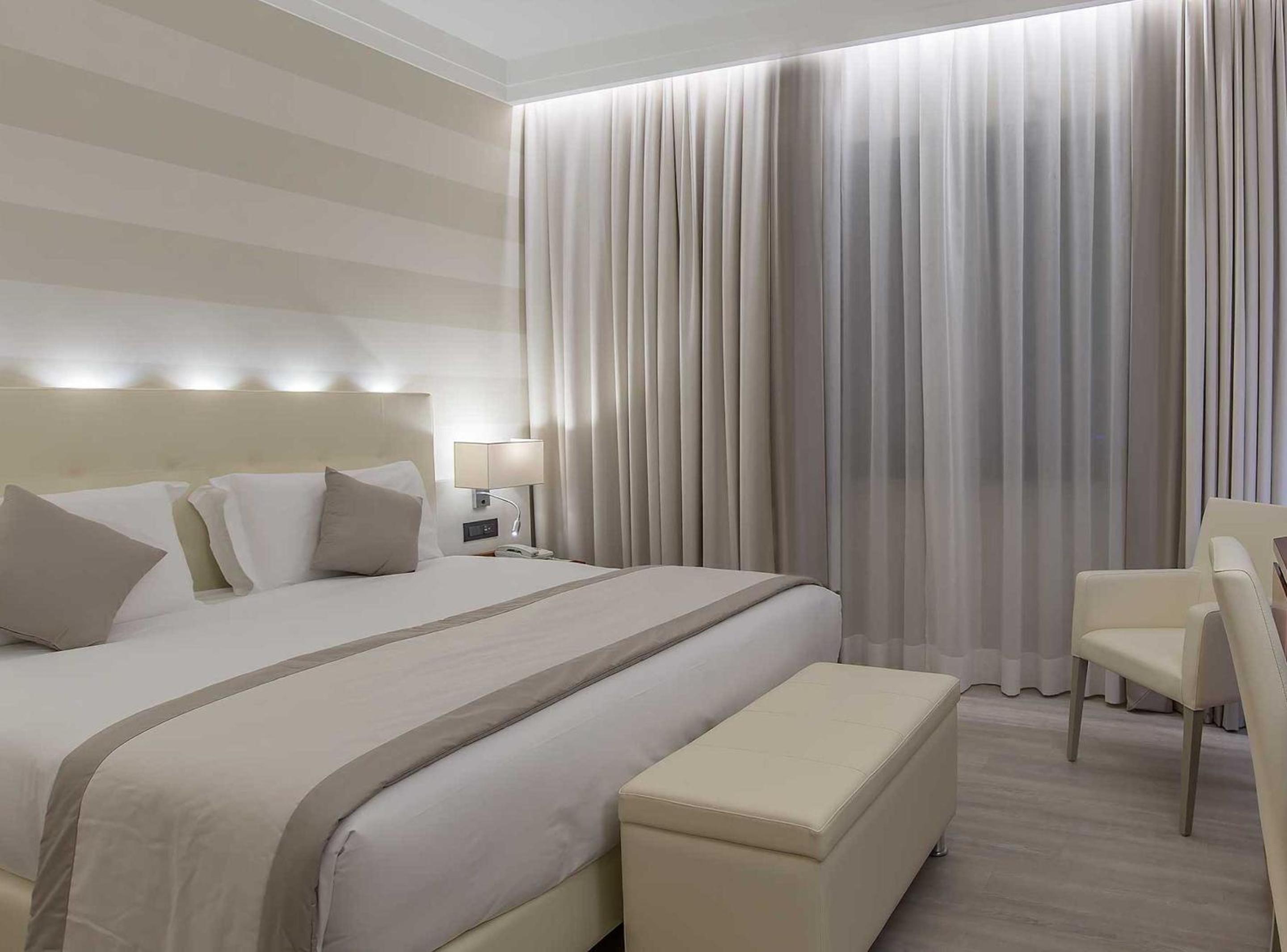 Superior Double or Twin Room photo 2