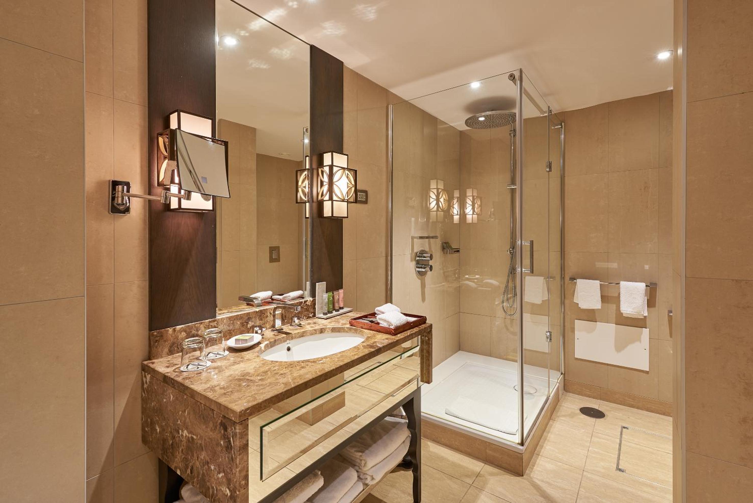 Premium Double or Twin Room Golf View - Photo 3