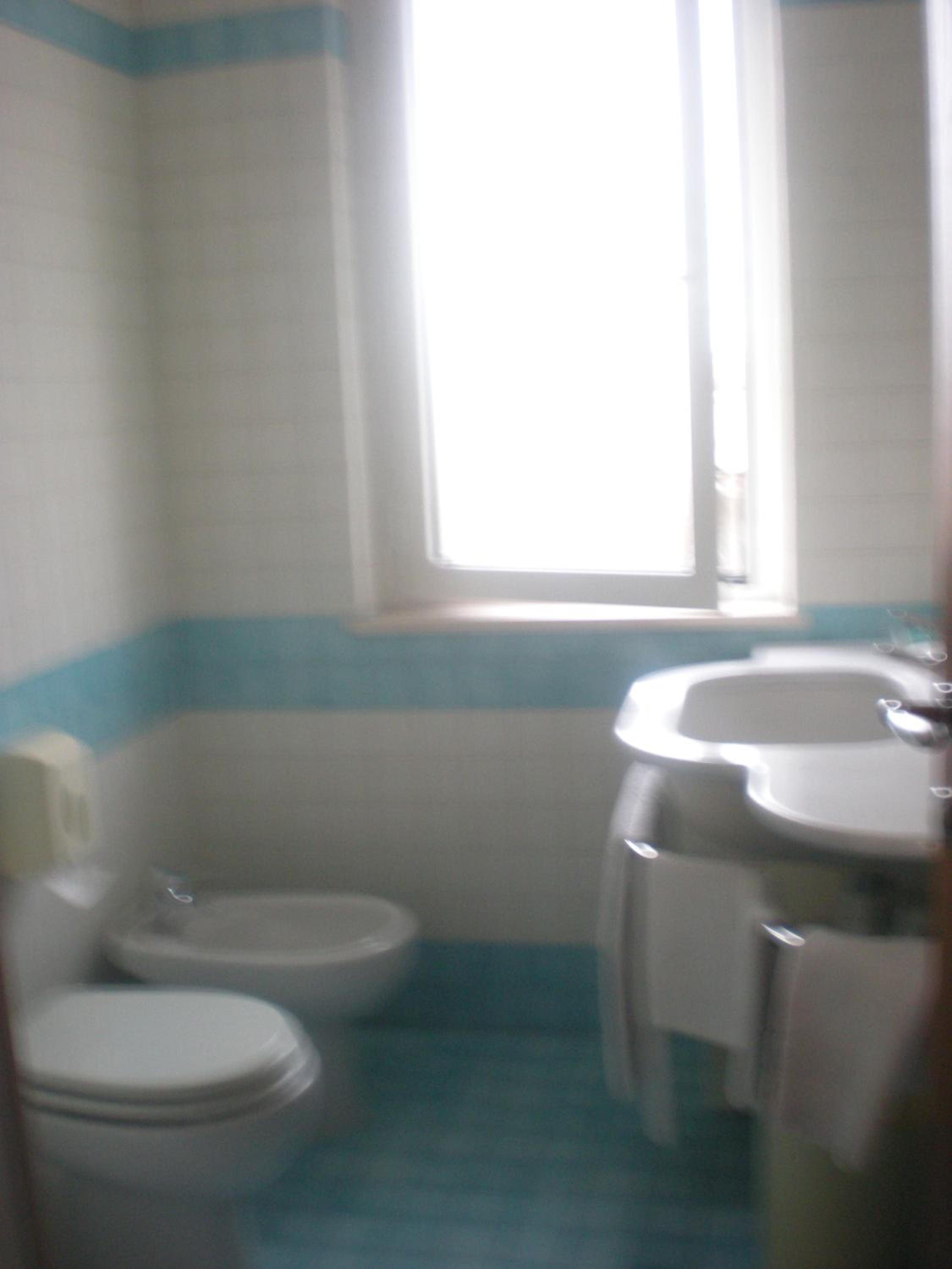 Double or Twin Room - Photo 5