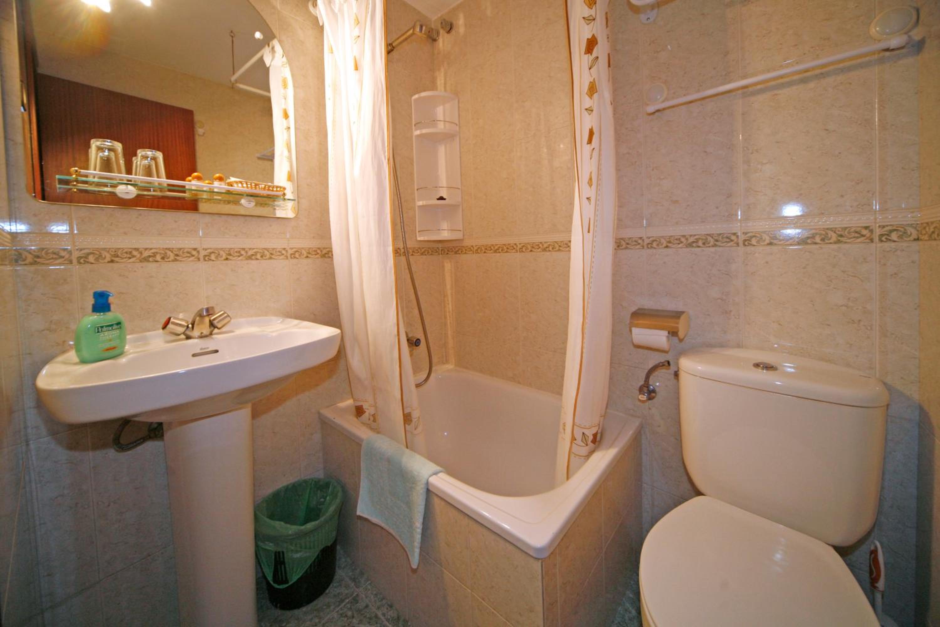Twin Room photo 2