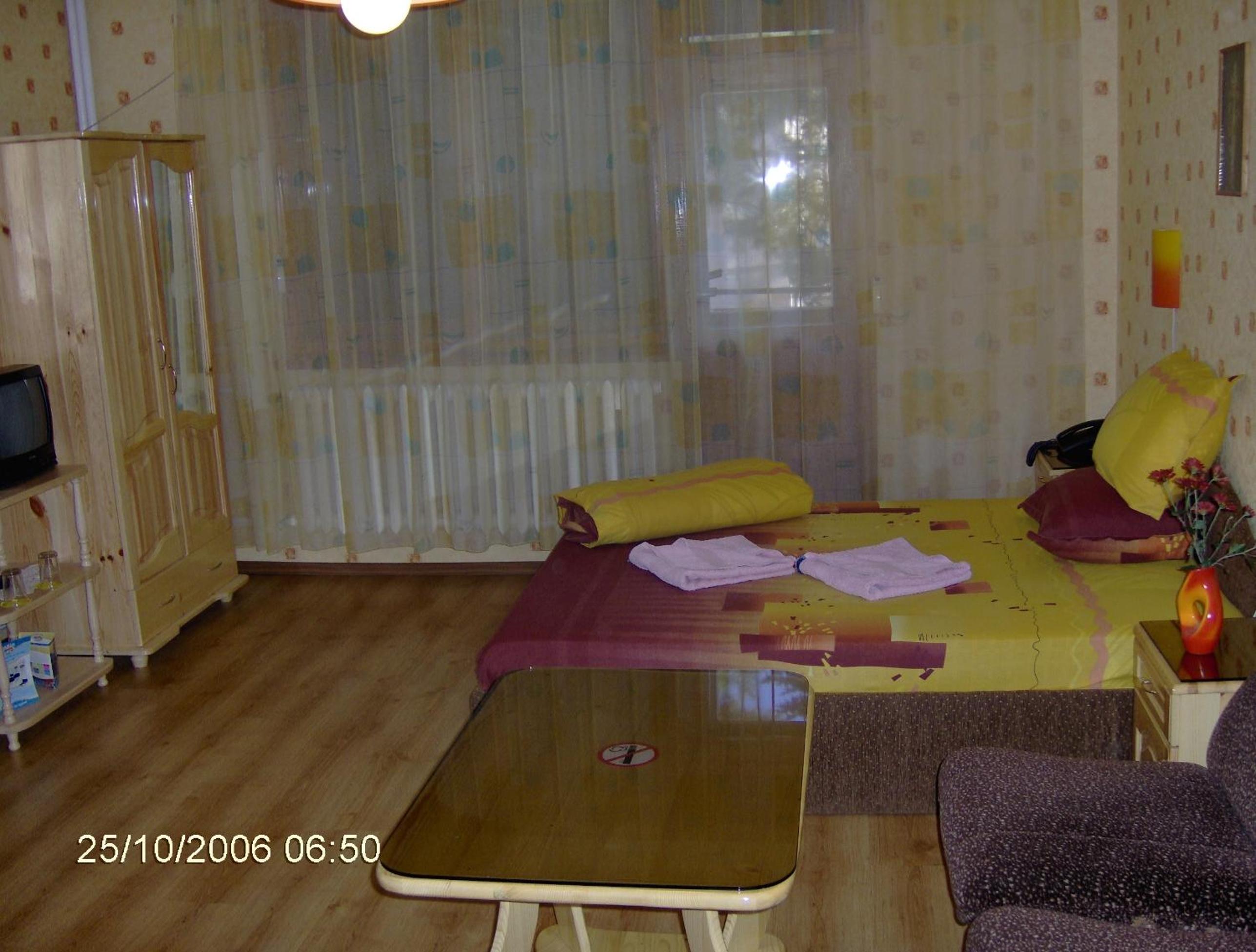 Standard Double or Twin Room photo 3