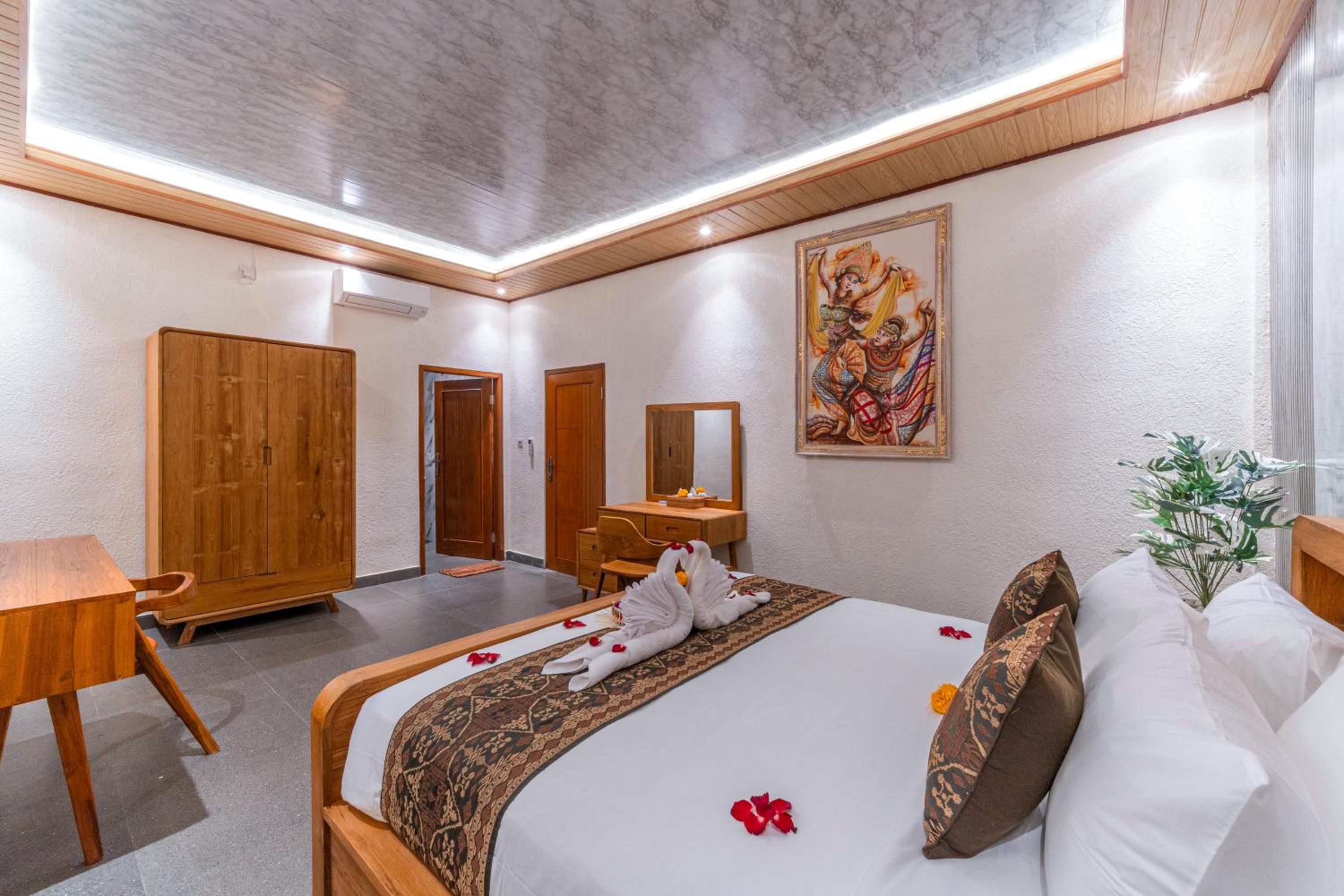 Suite with Balcony photo 2