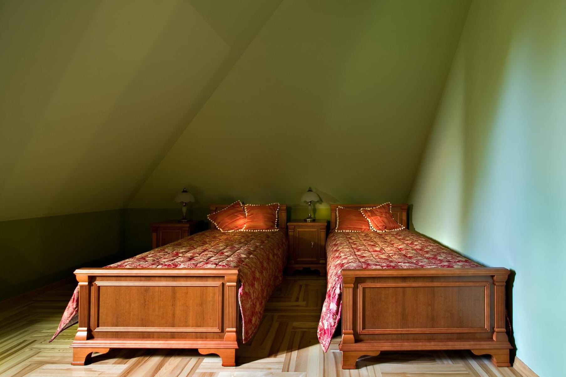 Twin Room - Photo 1