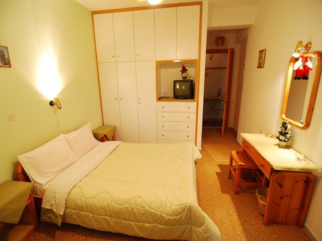 Double or Twin Room - Late check out photo 2