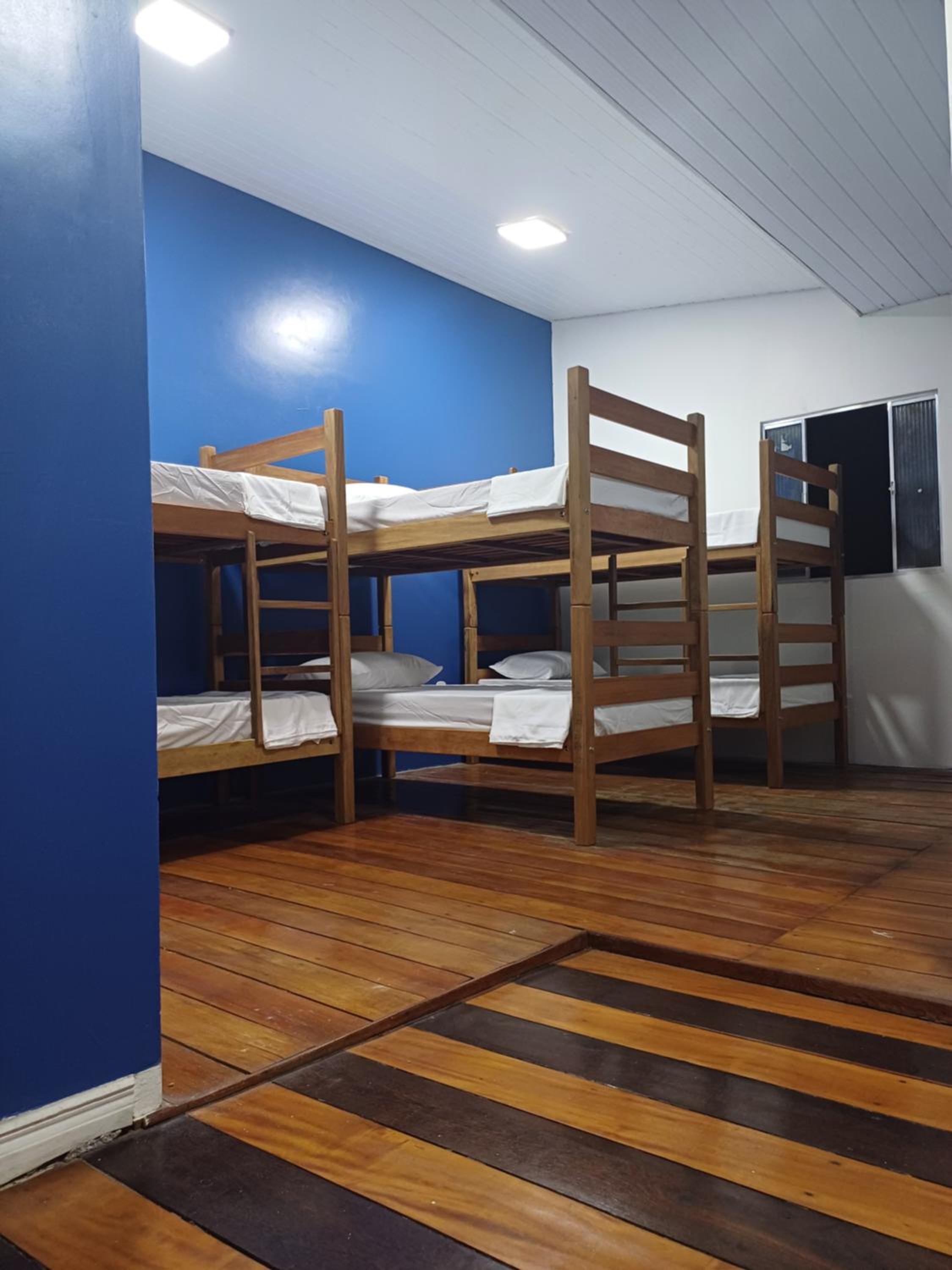 6-Bed Mixed Dormitory Room