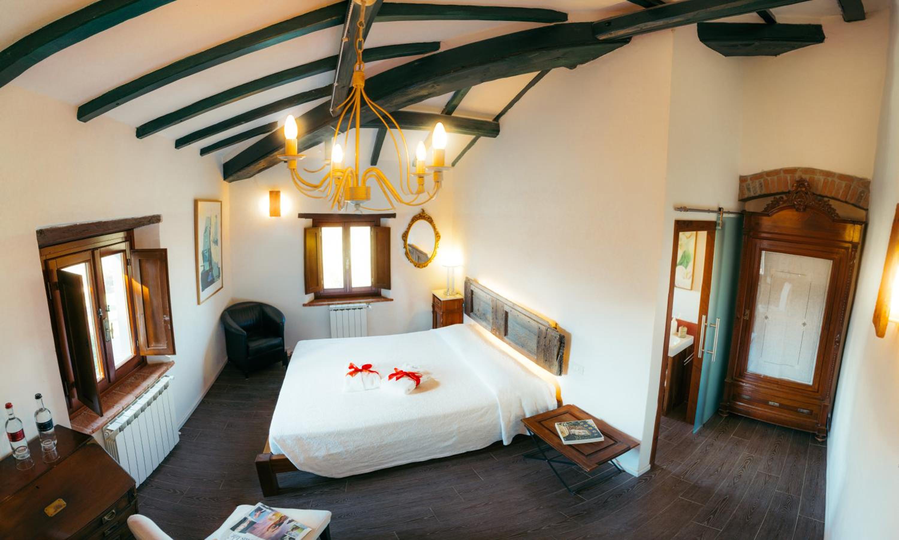 Double Room - Photo 5