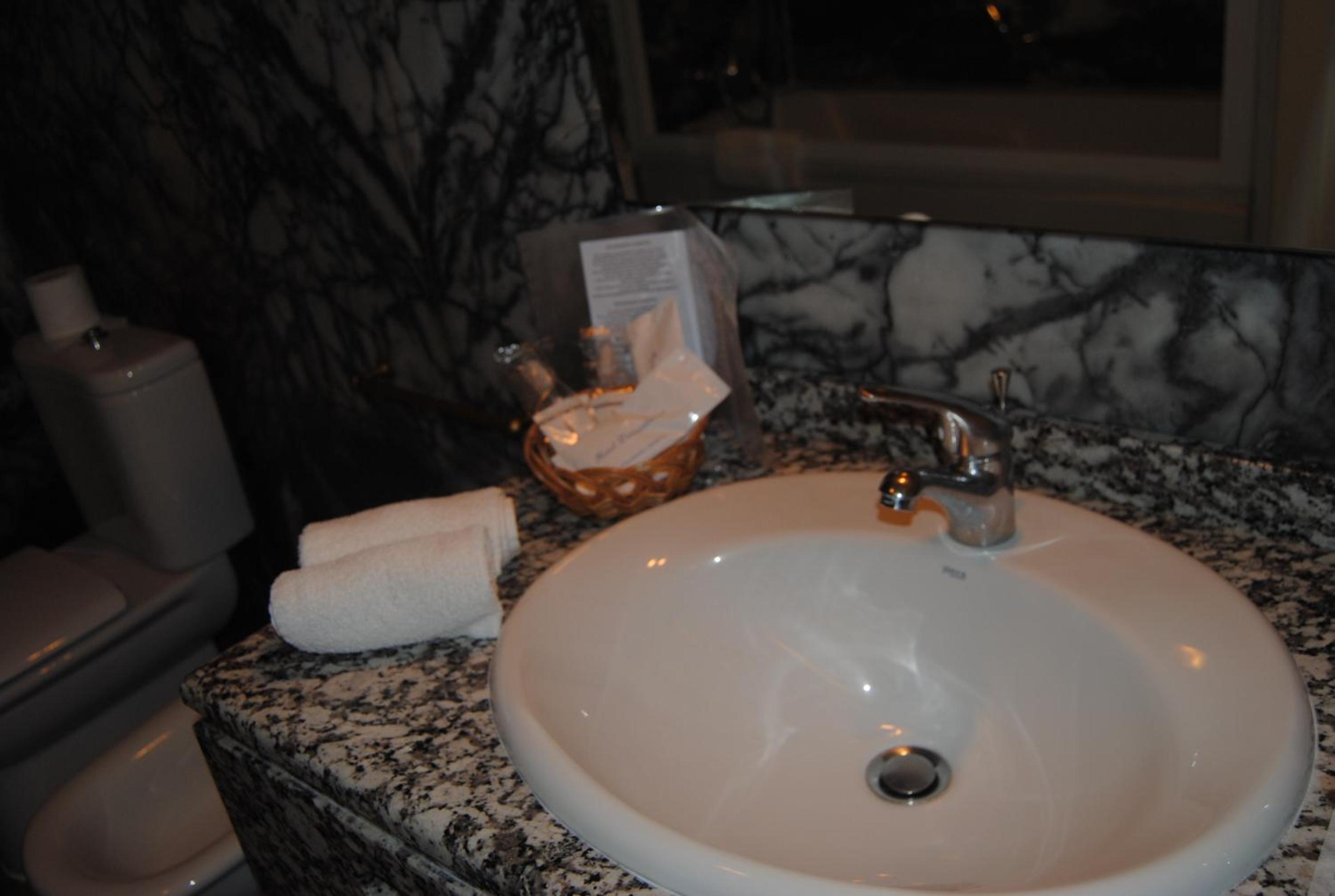 Super Deluxe Double Room - Photo 27