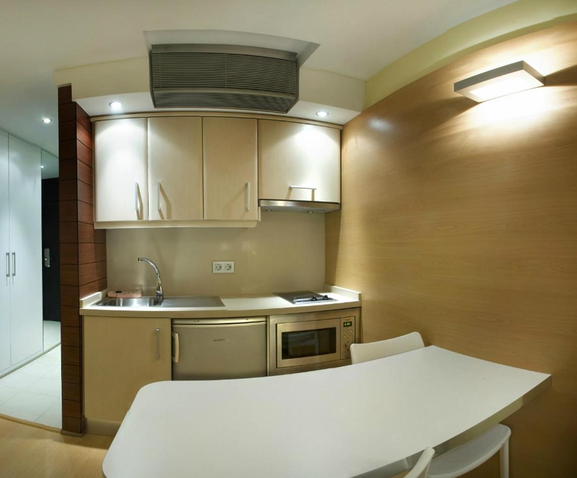 Deluxe Apartment with Sea View photo 3