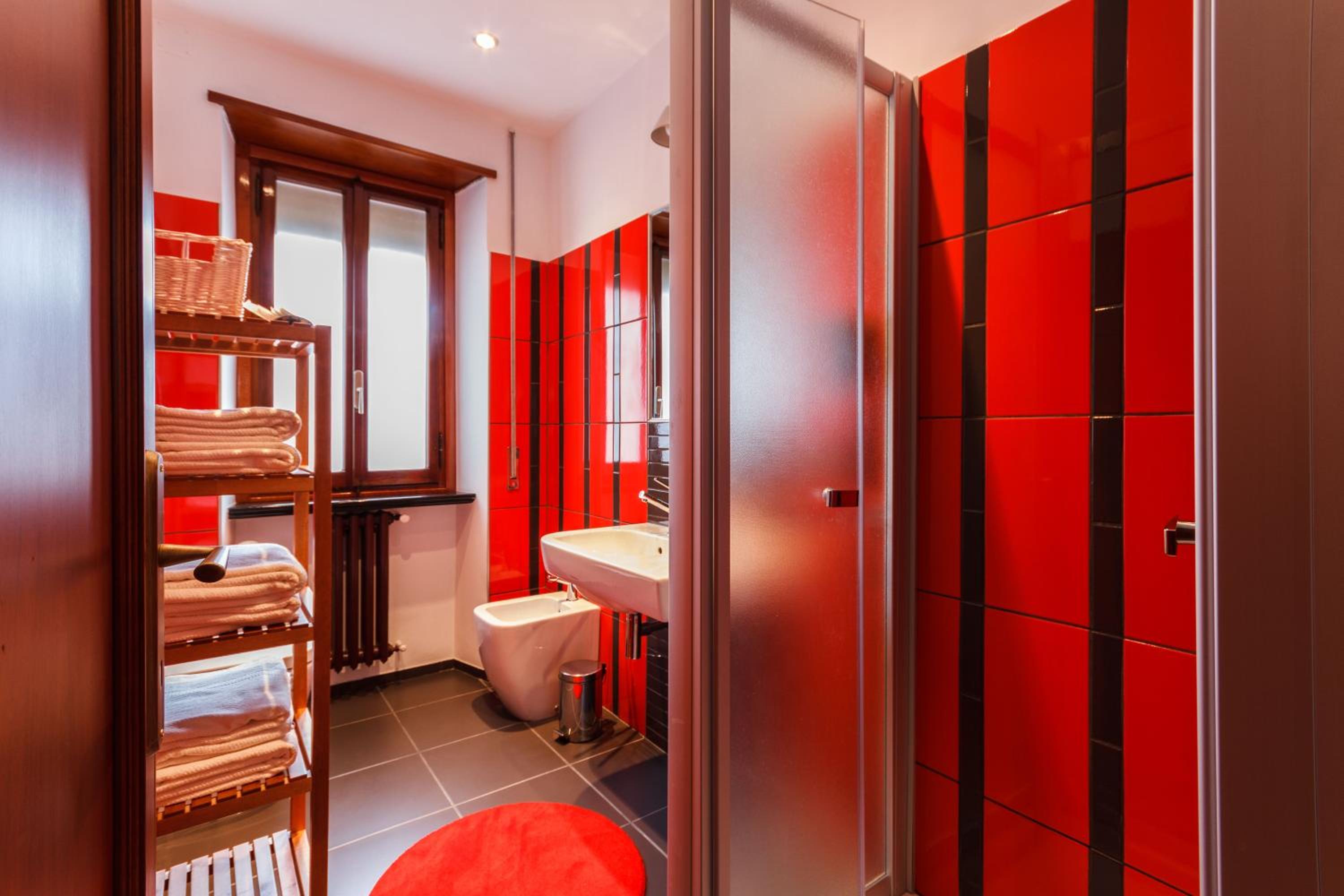 Deluxe Double Room with Shower photo 3