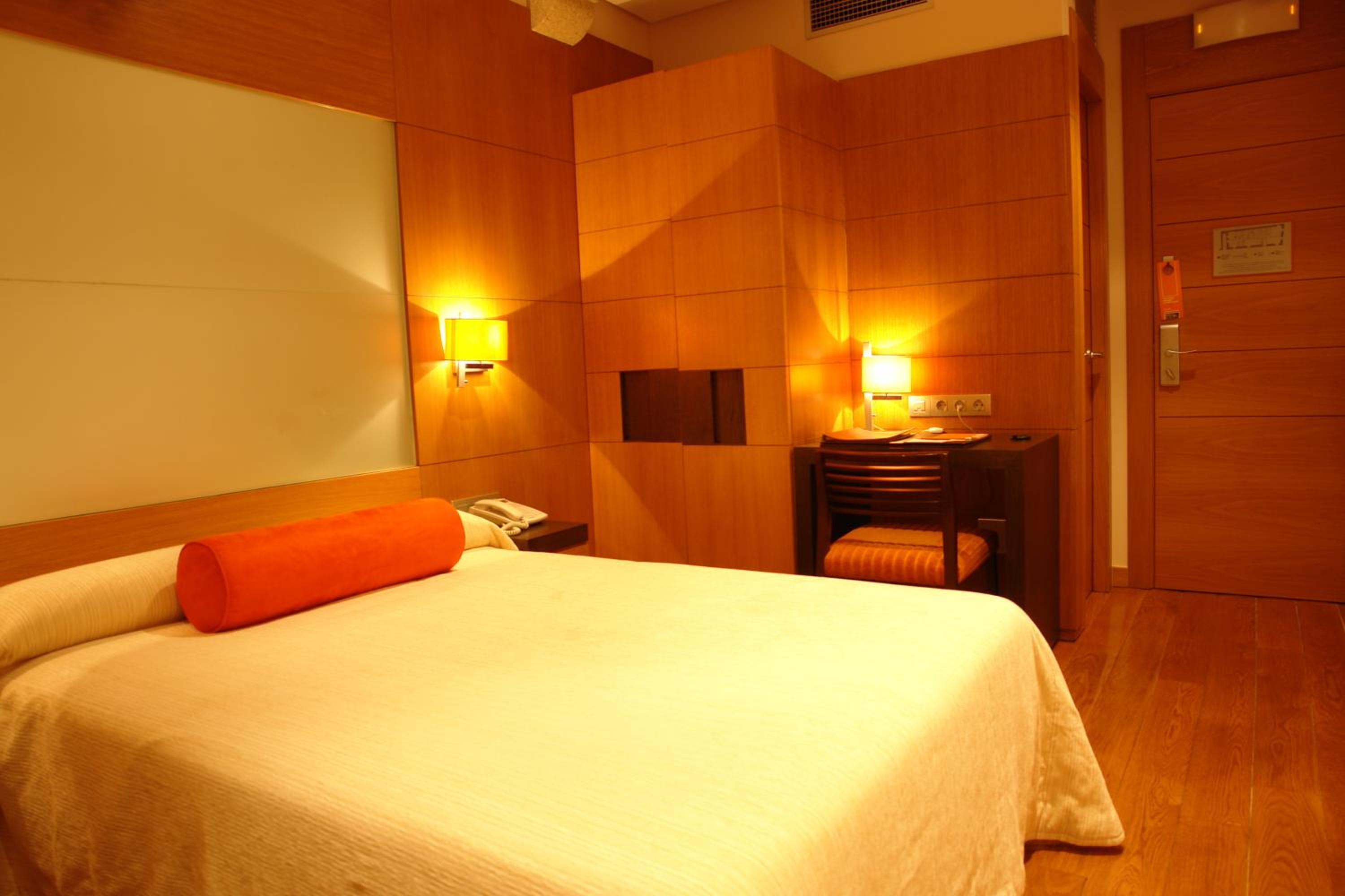 Single Room photo 2