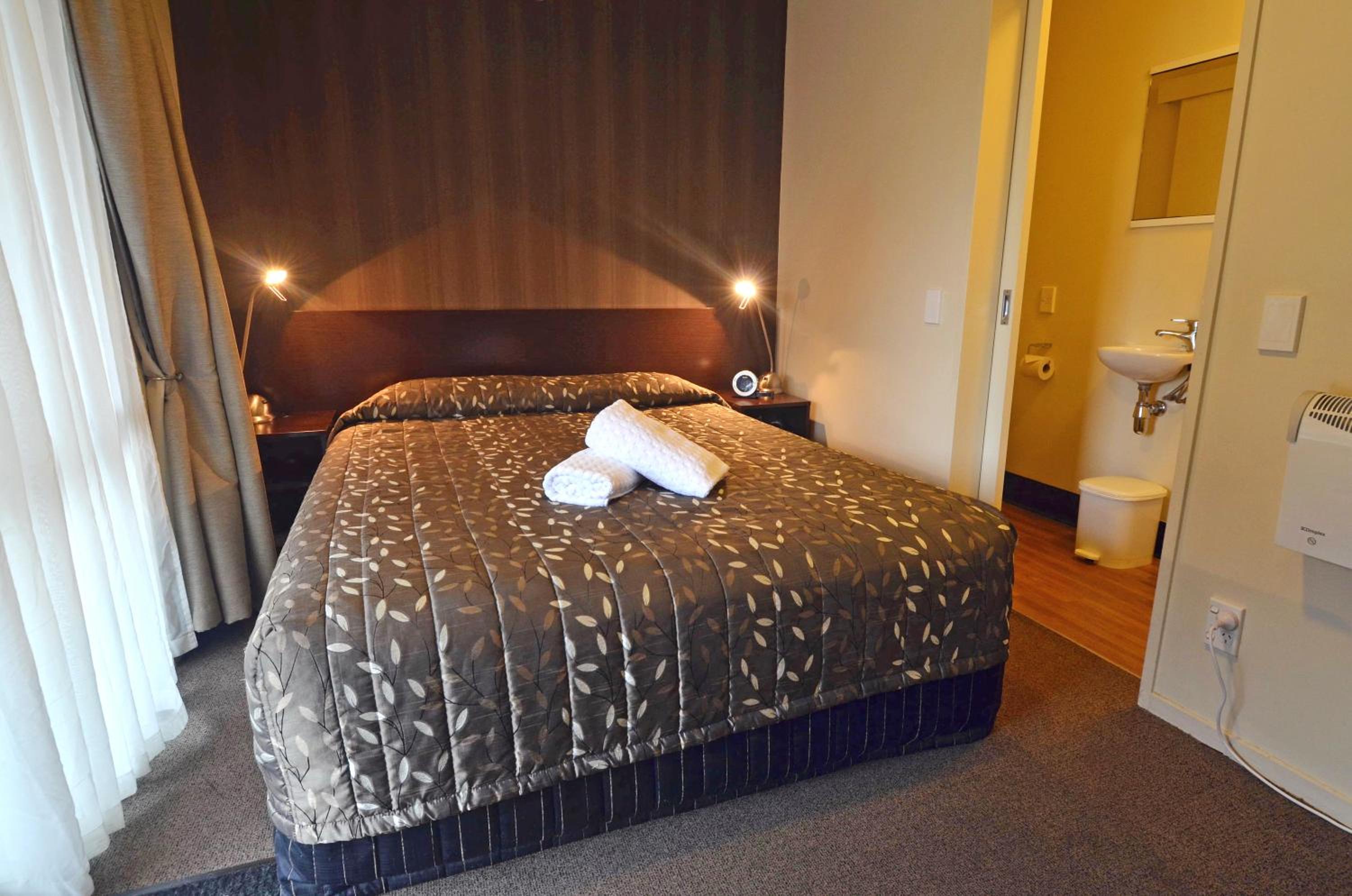 Small Double Room with Ensuite
