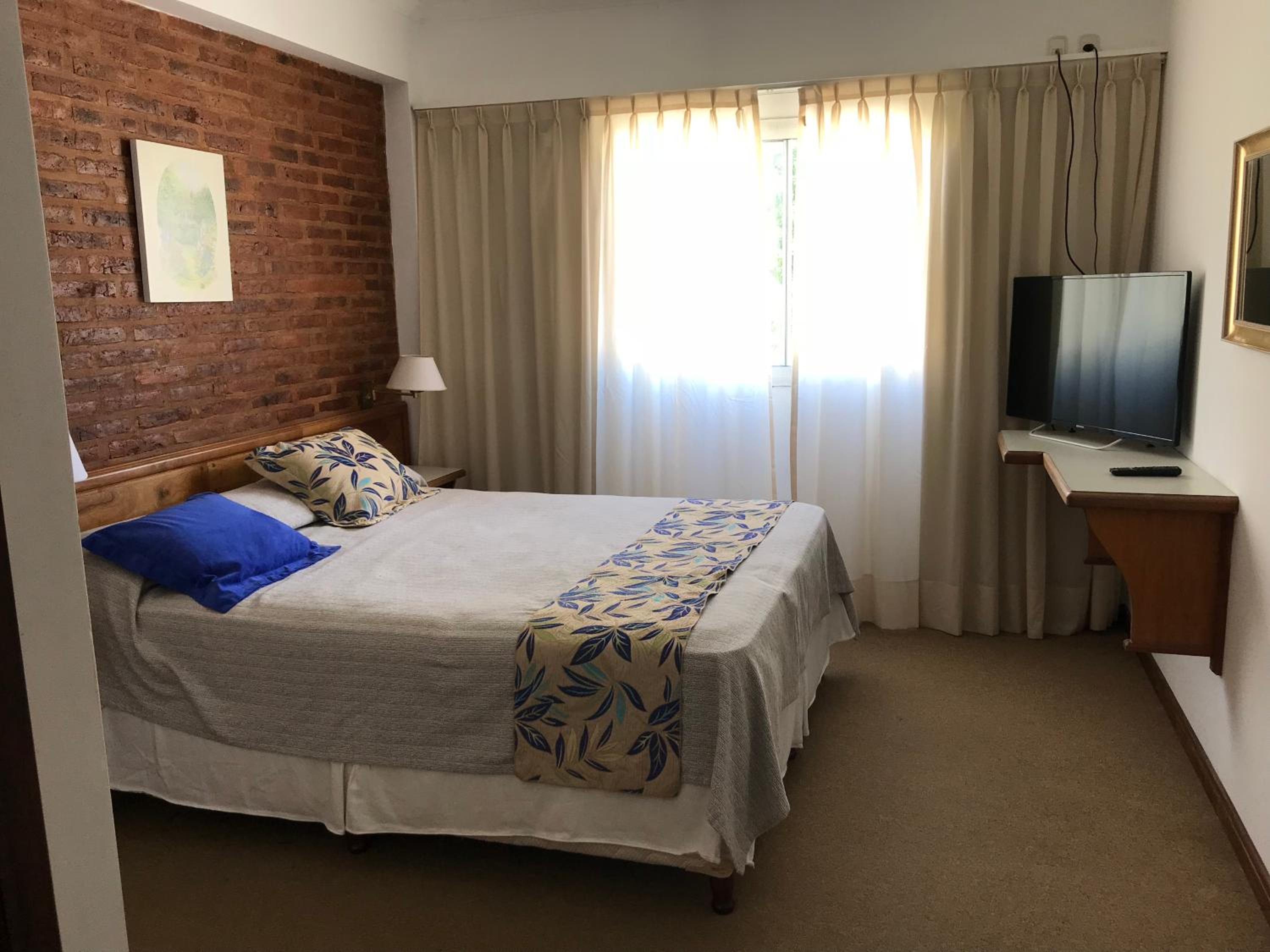 Standard Double Room photo 2