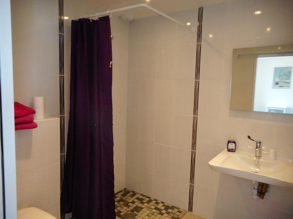 Double Room with Private External Bathroom photo 2