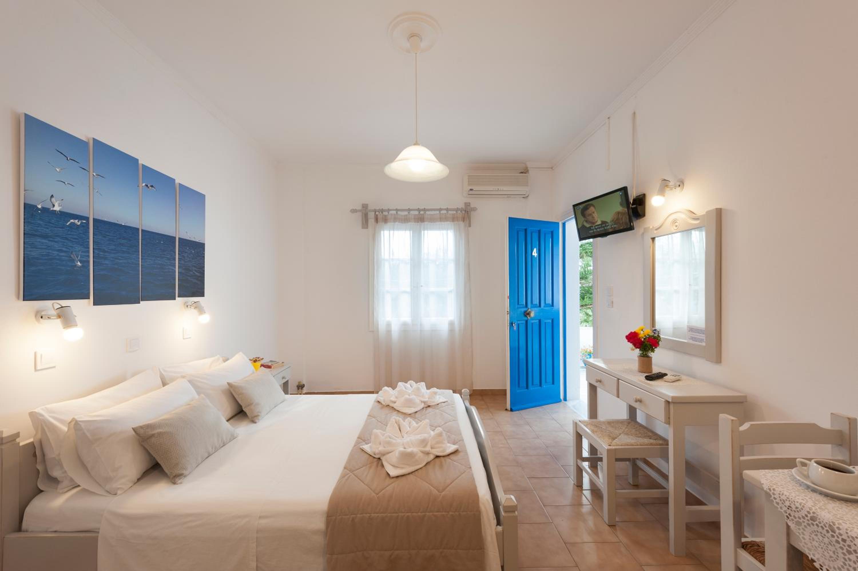 Standard Double Room with Garden View photo 1