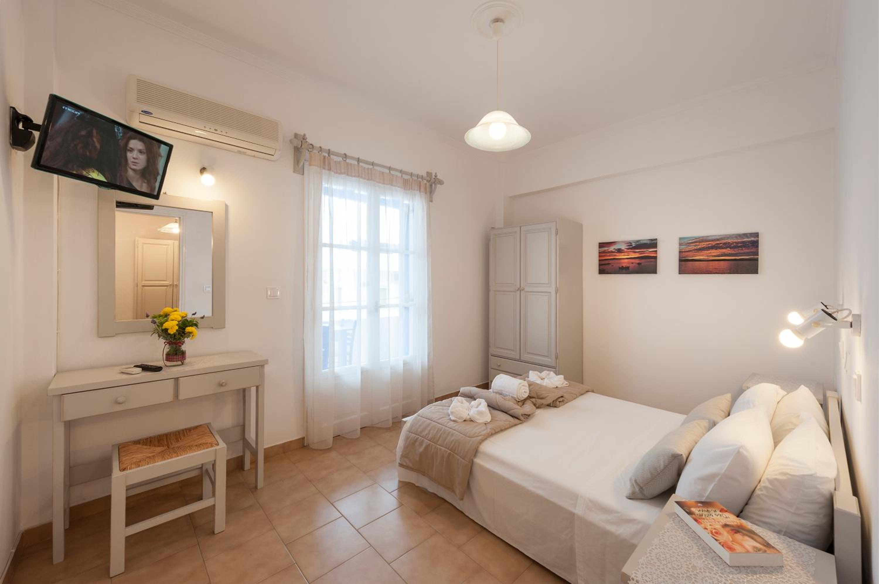 Two-Bedroom Apartment with Terrace photo 1
