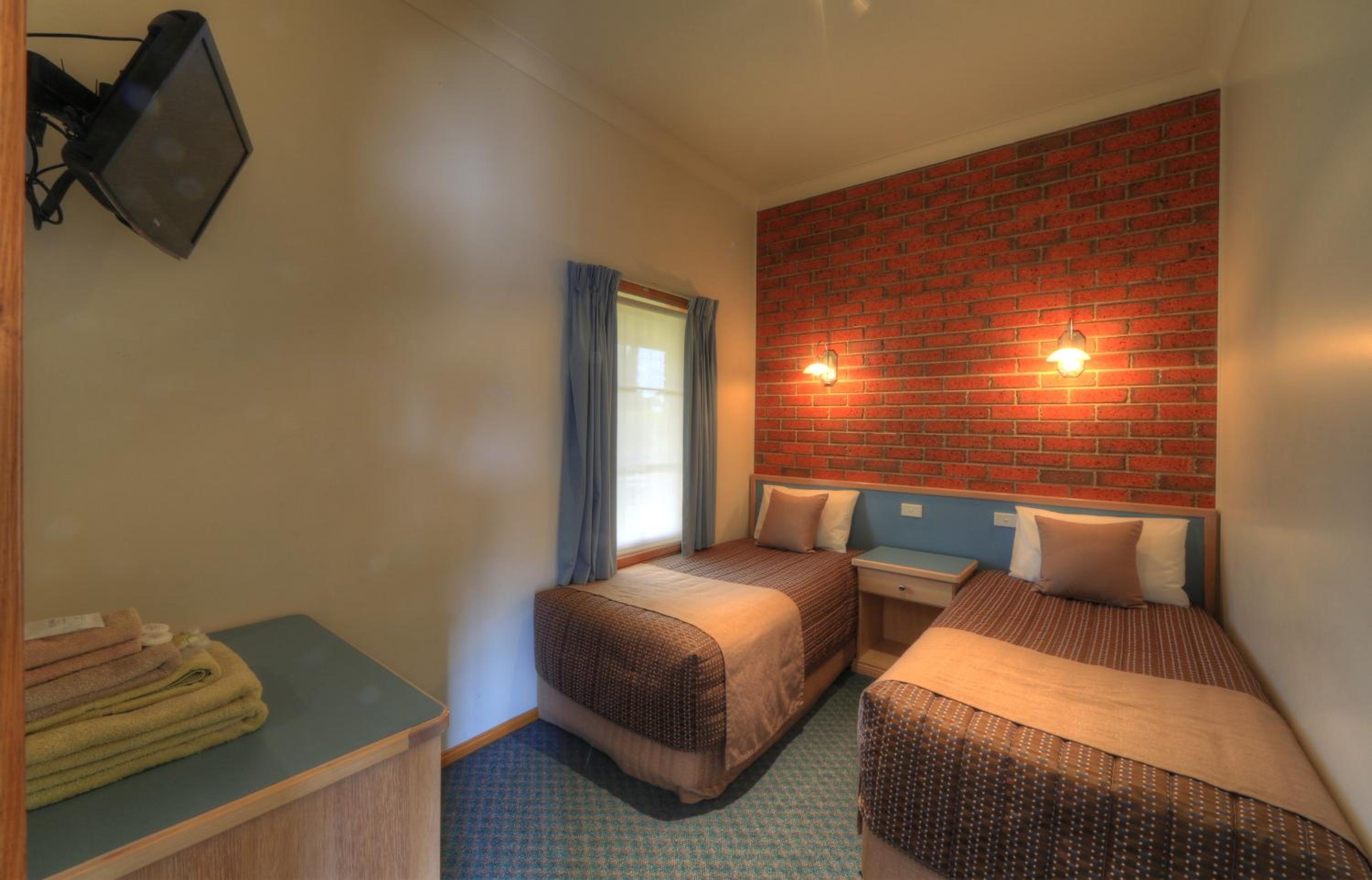Superior Double or Twin Room photo 3