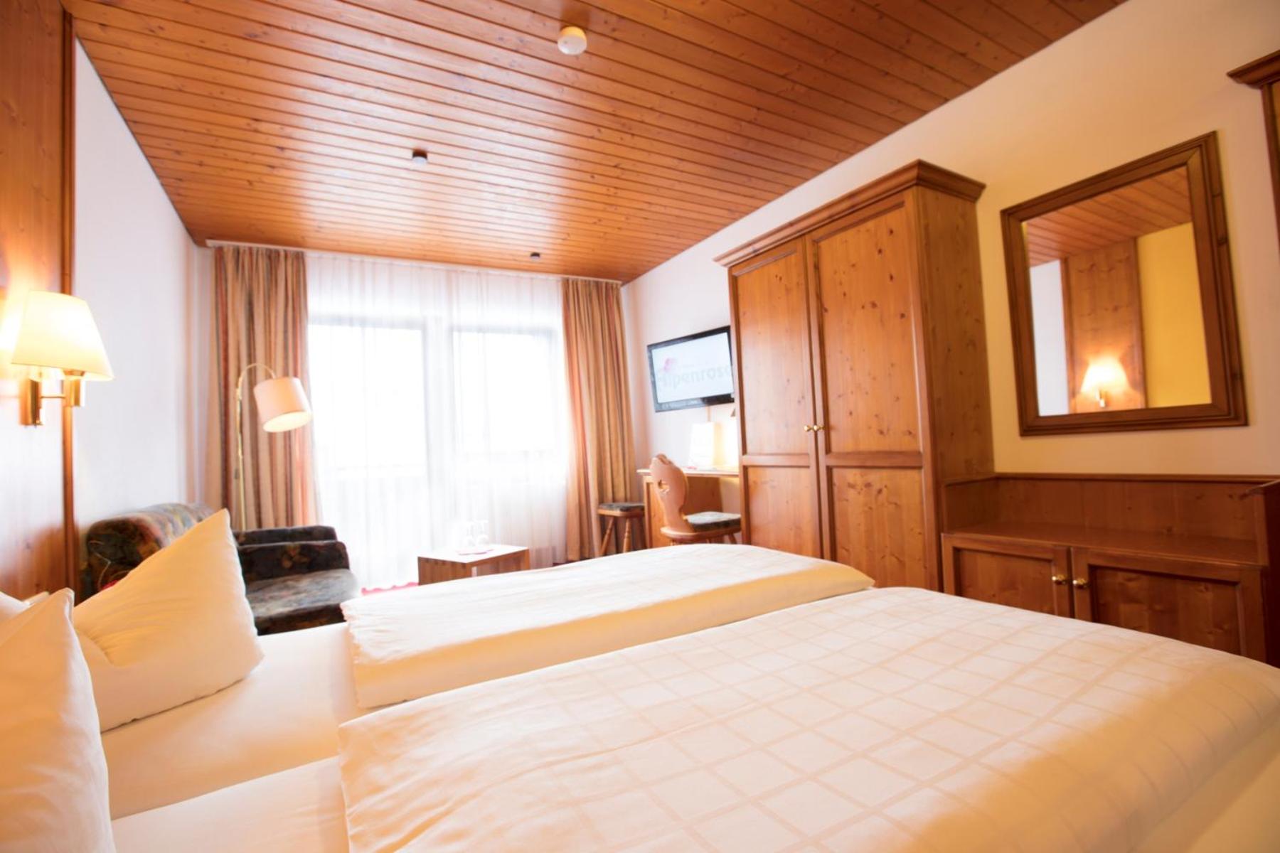 Double Room - Photo 4