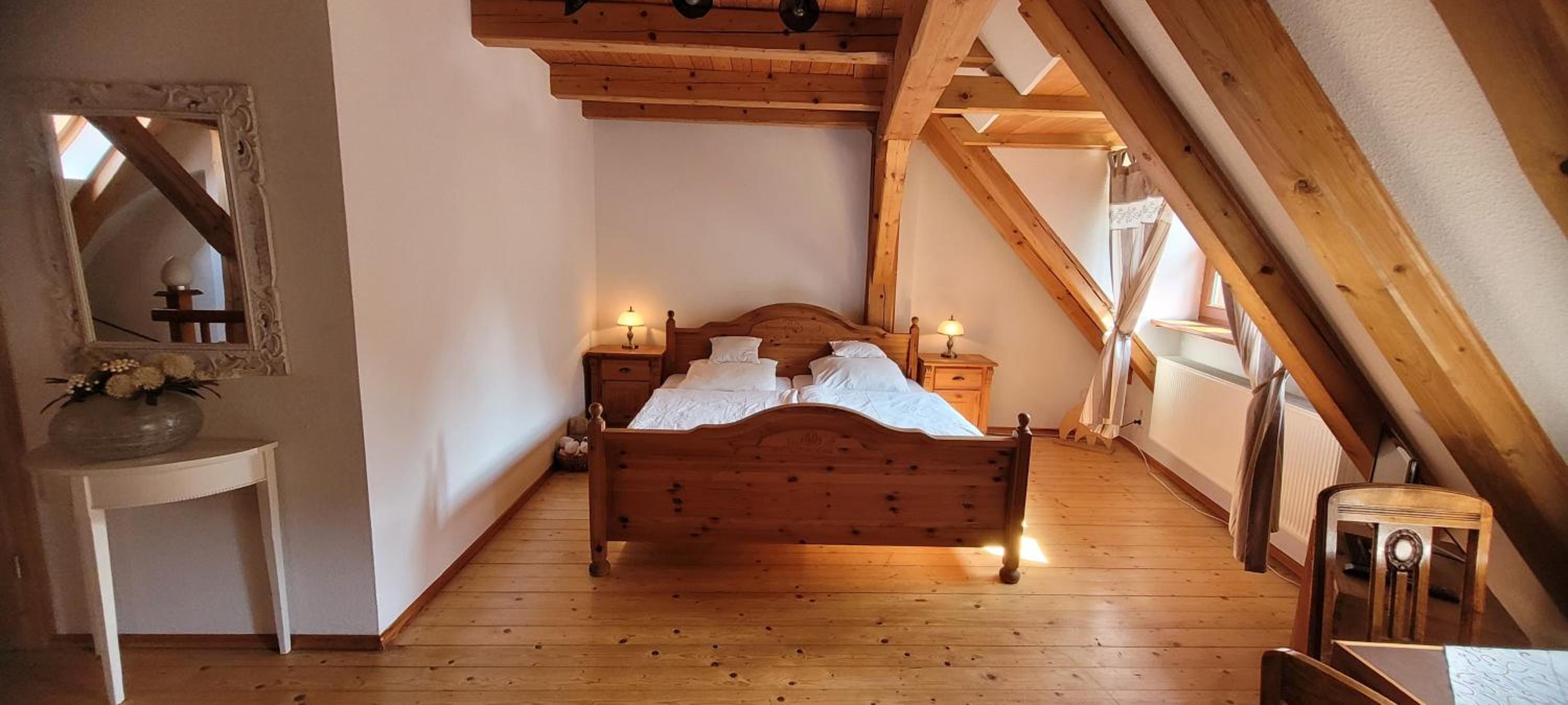 Double Room with Private Bathroom photo 3