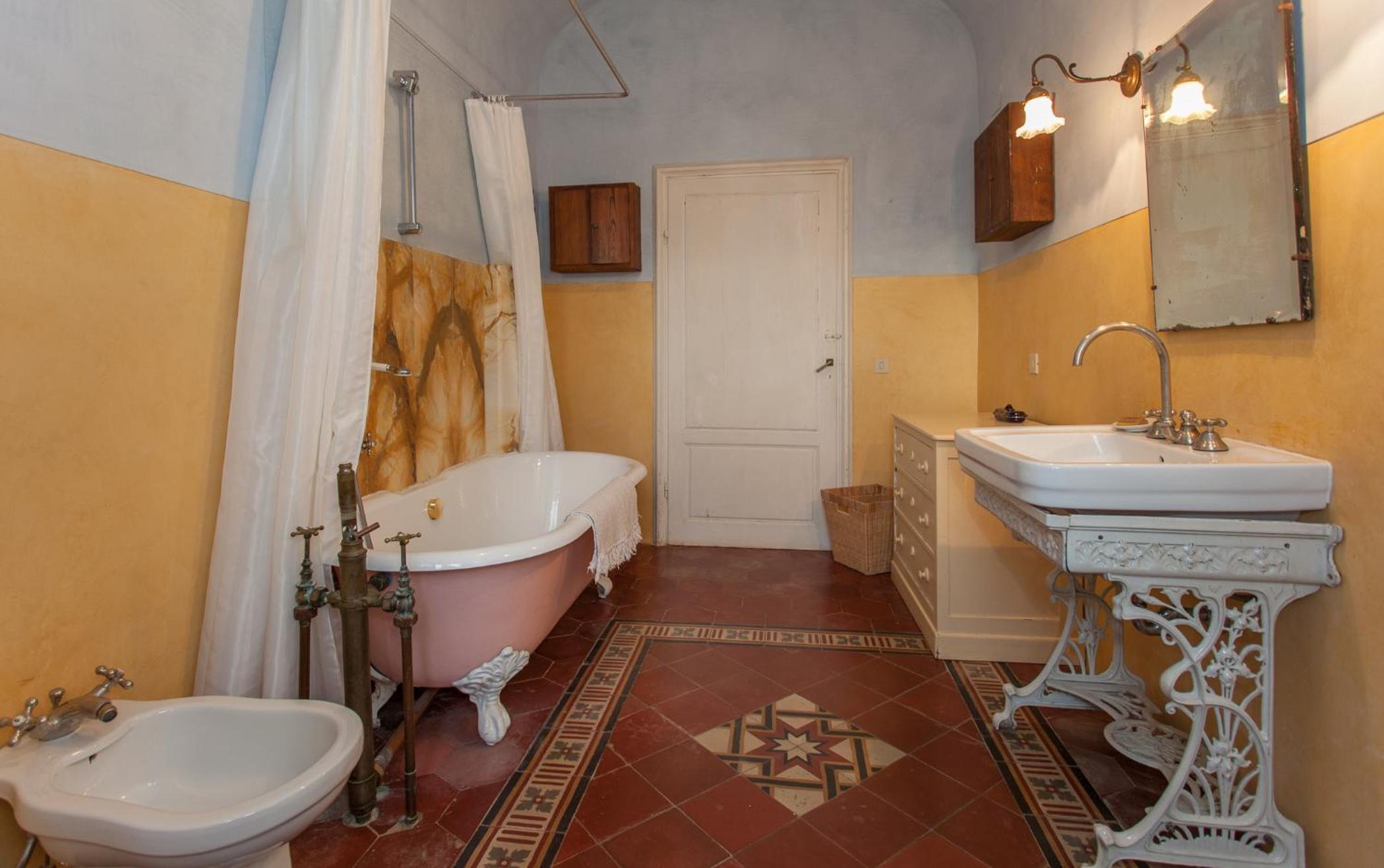 Superior Double or Twin Room with Park View photo 2