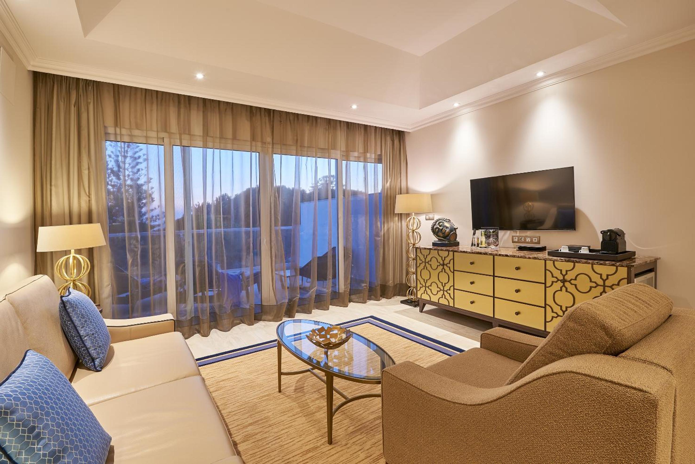 Atlantic Suite - Photo 1