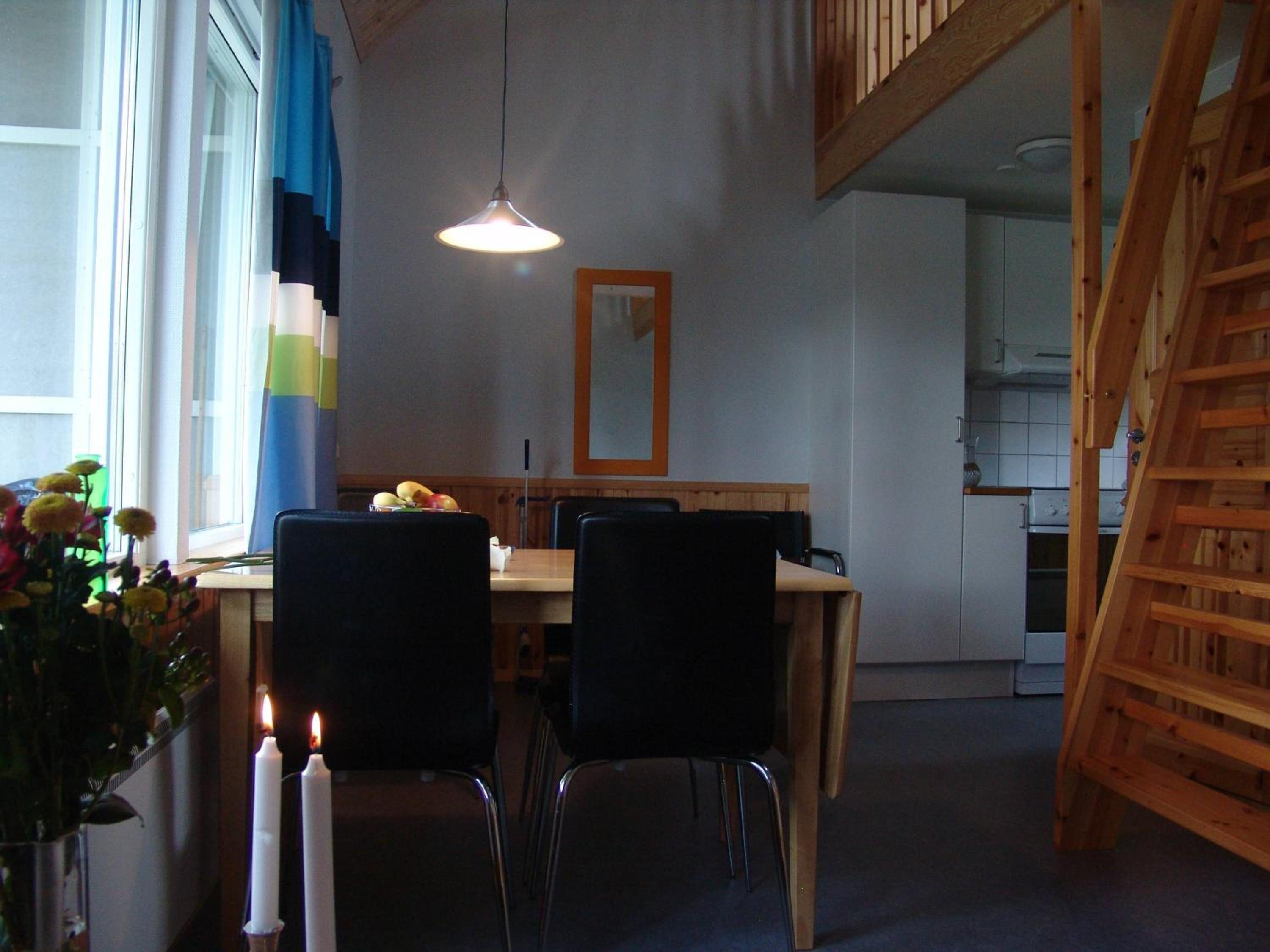 Cottage (4 Adults + 2 Children) photo 3