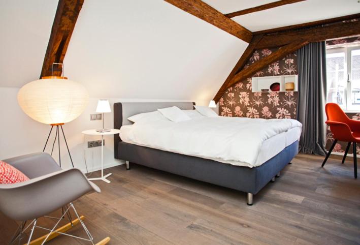 Large Double Room photo 2