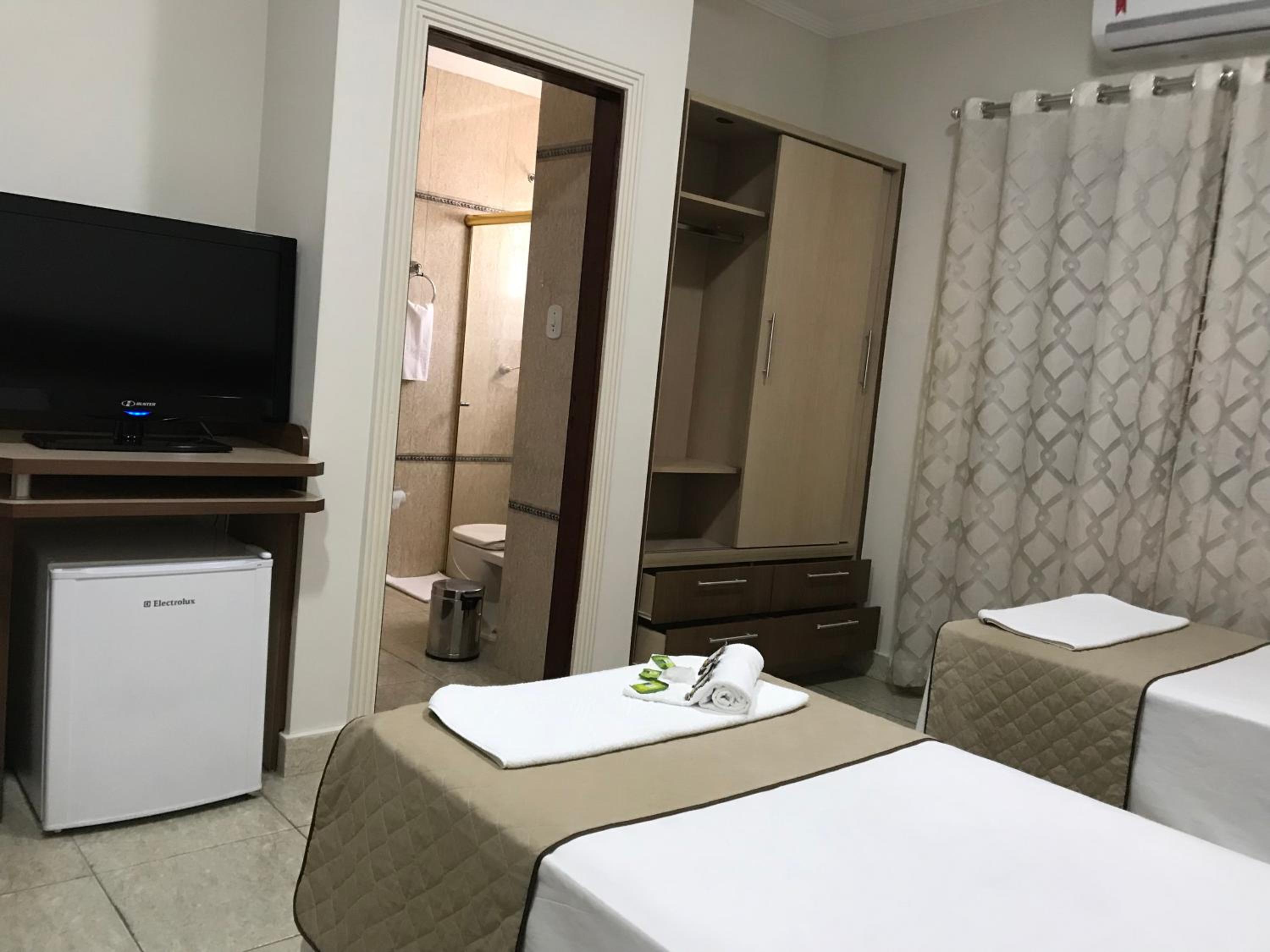 Luxury Triple Room