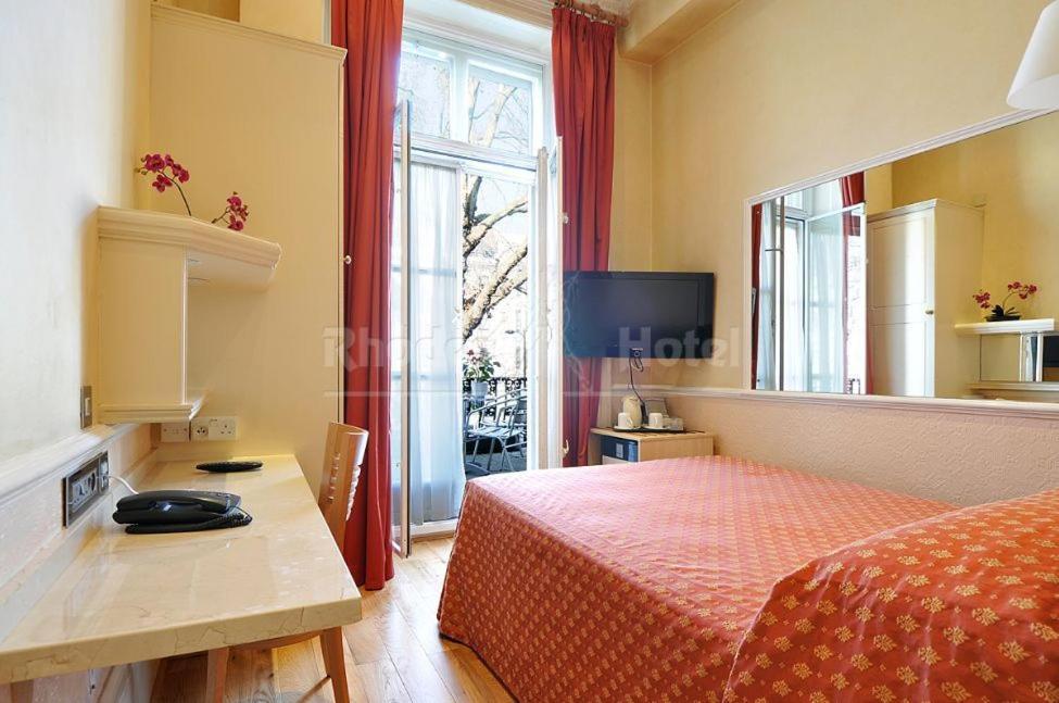Superior Double Room photo 1