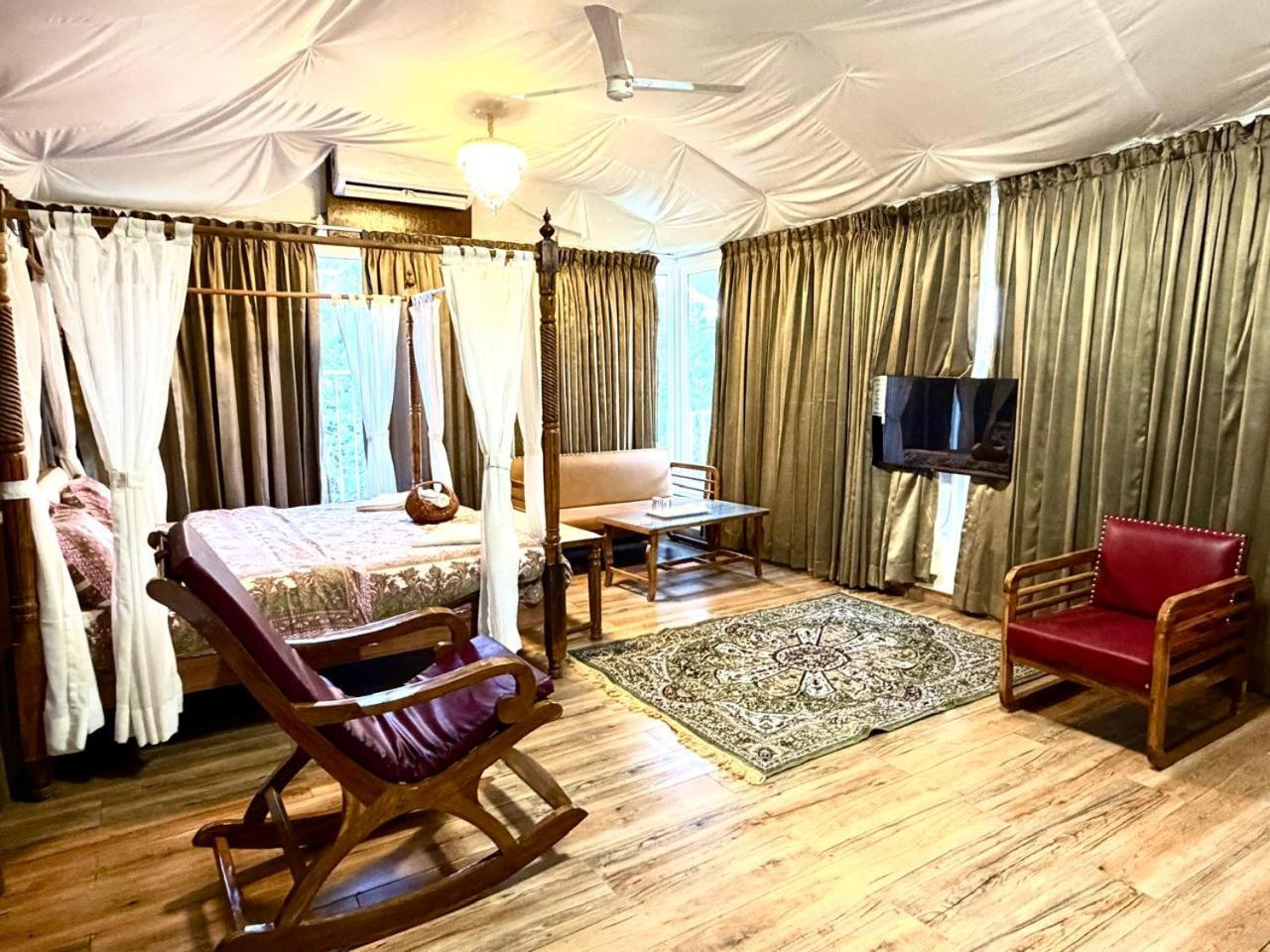King Room with Balcony