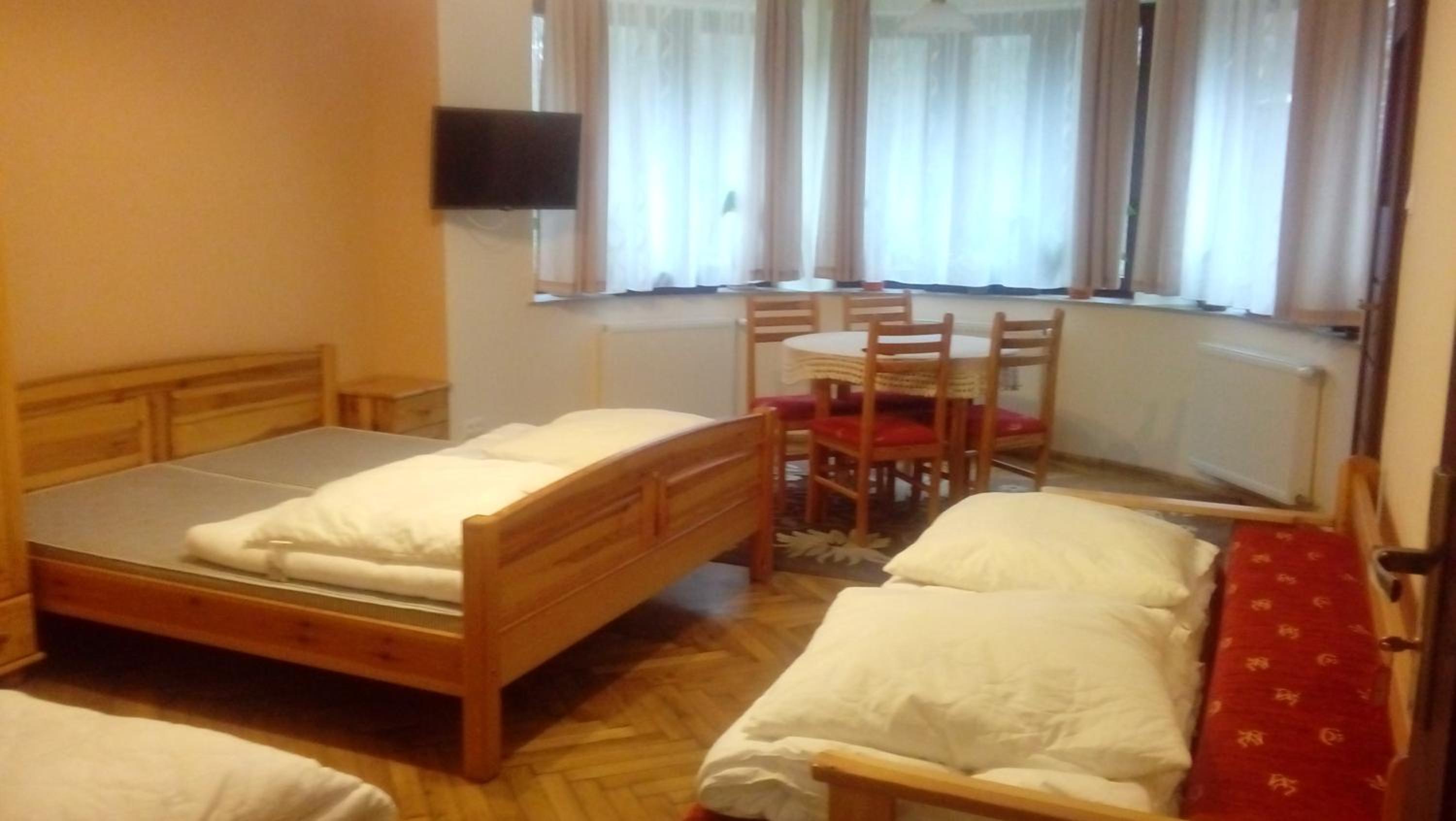 Quadruple Room - Photo 2
