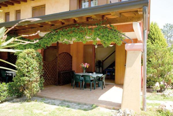 Two-Bedroom Apartment - Split Level - Photo 30