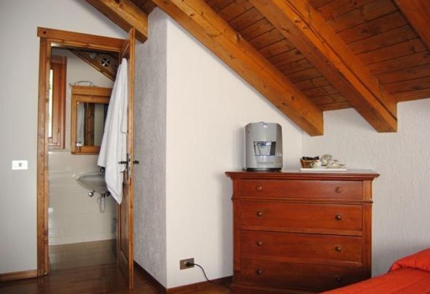 Standard Double Room - Photo 1
